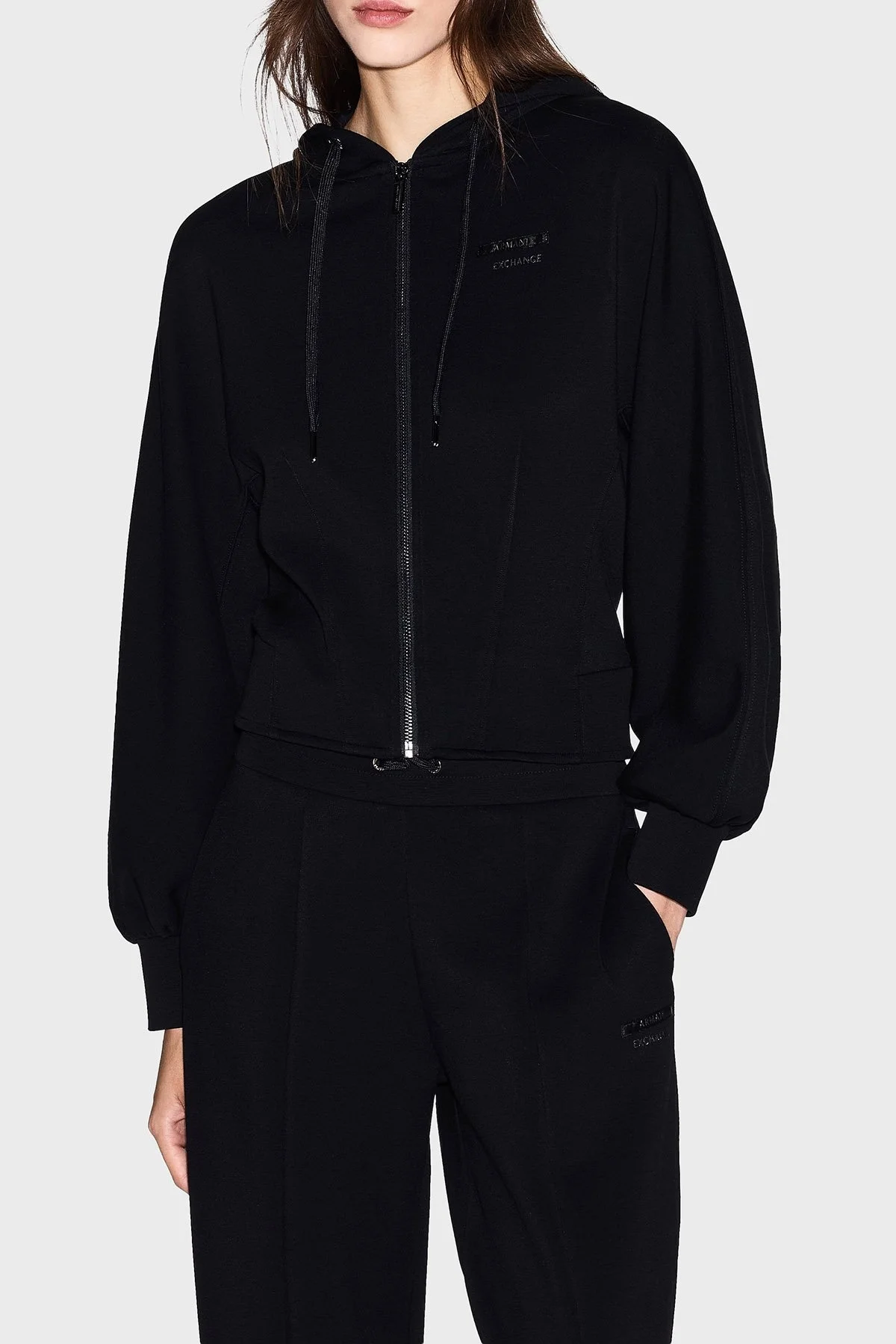 Armani Exchange Logolu Regular Fit Kapüşonlu Fermuarlı Bayan Sweat XW000802 AF16111 UC001 SİYAH - 1