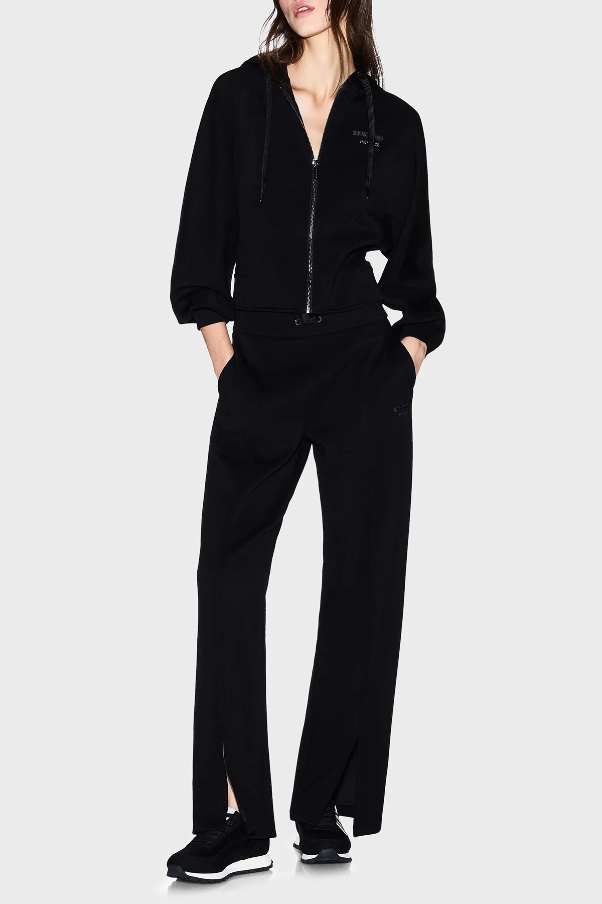 Armani Exchange Logolu Regular Fit Kapüşonlu Fermuarlı Bayan Sweat XW000802 AF16111 UC001 SİYAH - 2