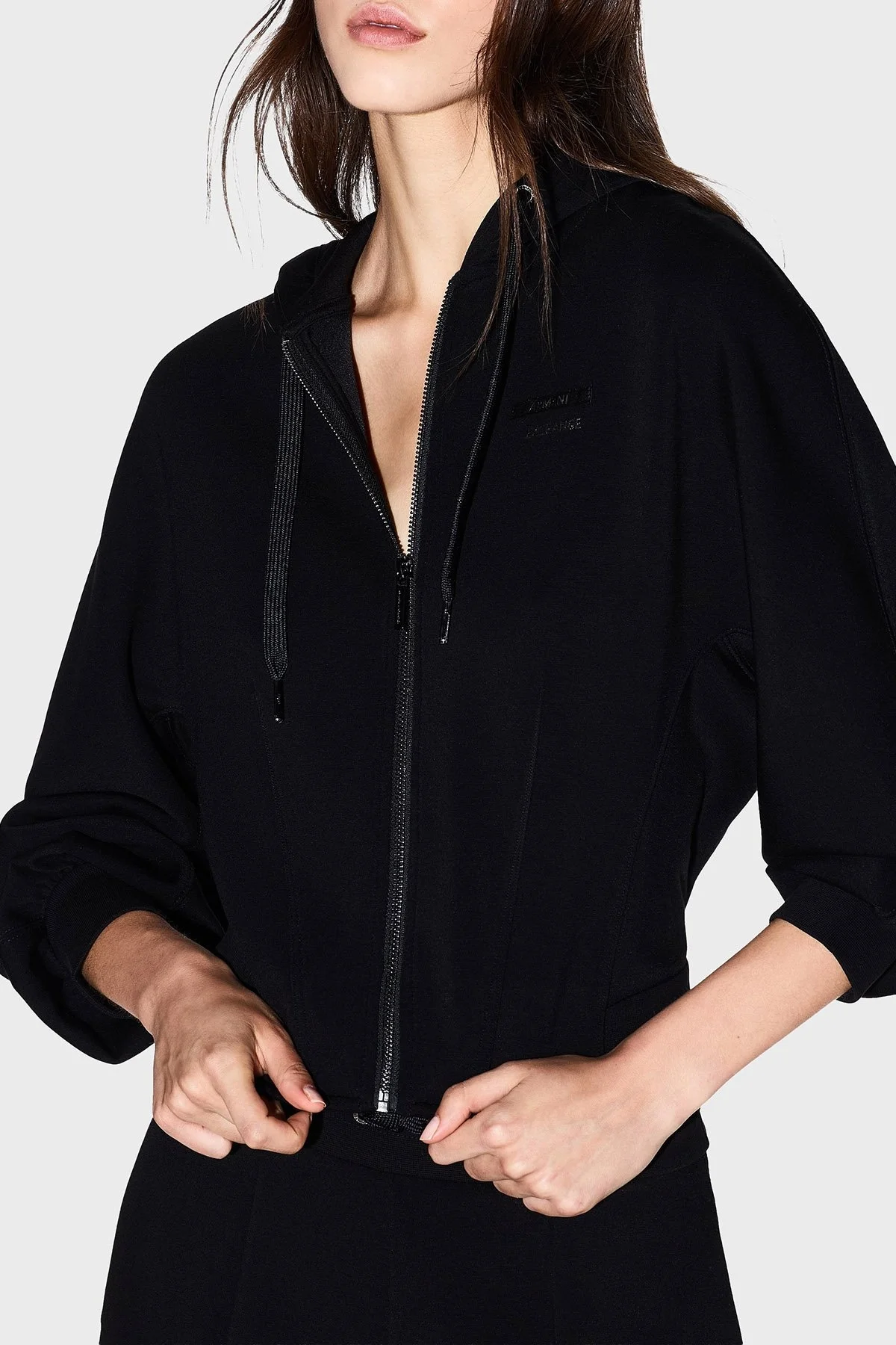 Armani Exchange Logolu Regular Fit Kapüşonlu Fermuarlı Bayan Sweat XW000802 AF16111 UC001 SİYAH - 4