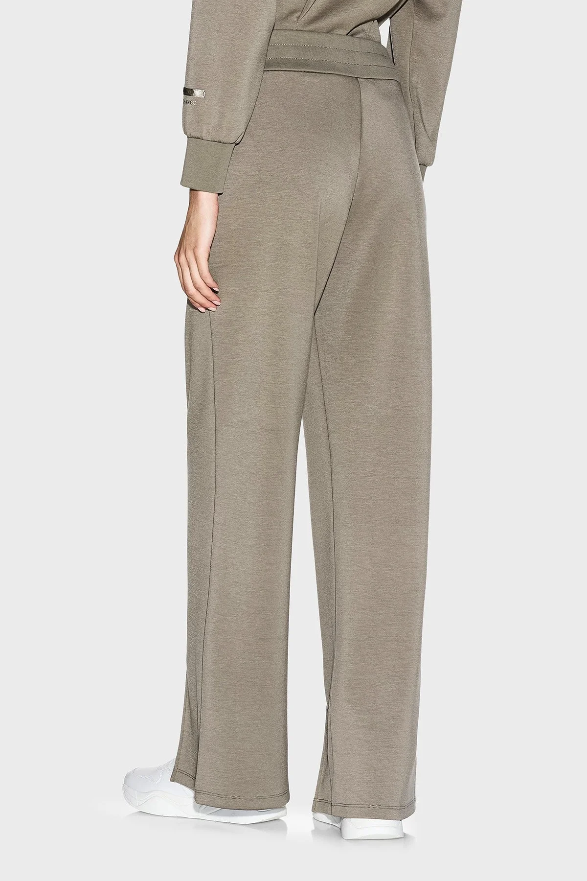 Armani Exchange Logolu Relaxed Fit Yırtmaçlı Geniş Paça Jogger Bayan Pantolon XW001289 AF16111 U6242 KAHVE - 3