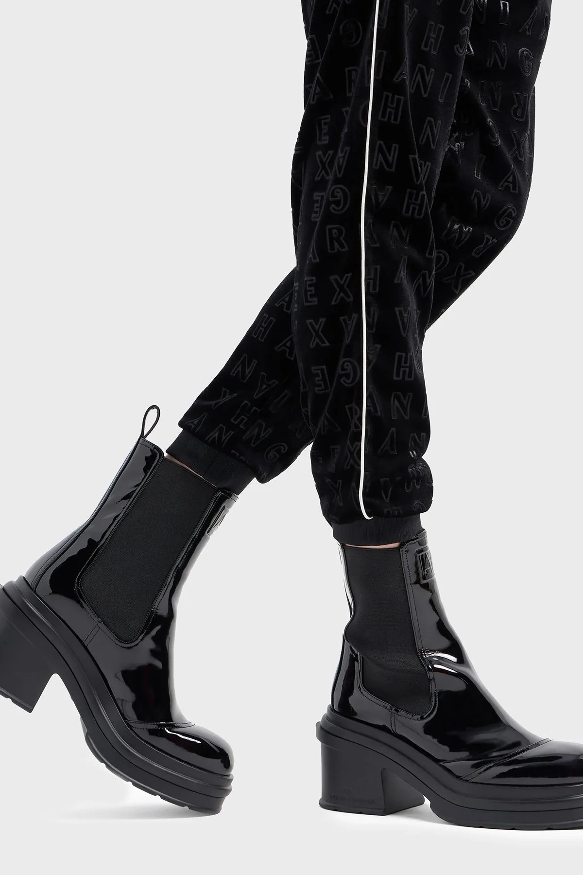 Armani Exchange Logolu Slim Fit Yüksek Bel Lastikli Paça Bayan Pantolon 6DYP94 YJLGZ 52AL SİYAH - 3