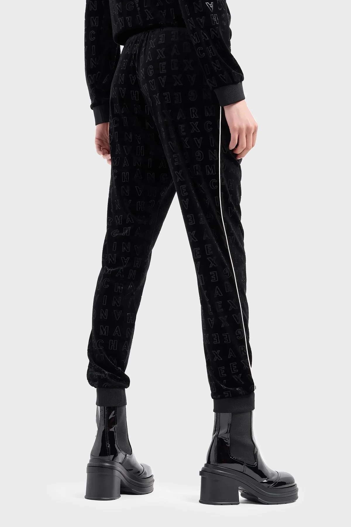 Armani Exchange Logolu Slim Fit Yüksek Bel Lastikli Paça Bayan Pantolon 6DYP94 YJLGZ 52AL SİYAH - 4