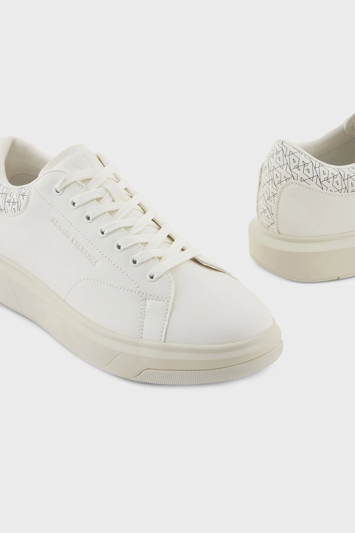Armani Exchange Logolu Sneaker Erkek Ayakkabı XM001964 AF19403 M0017 BEYAZ-SİYAH - 11