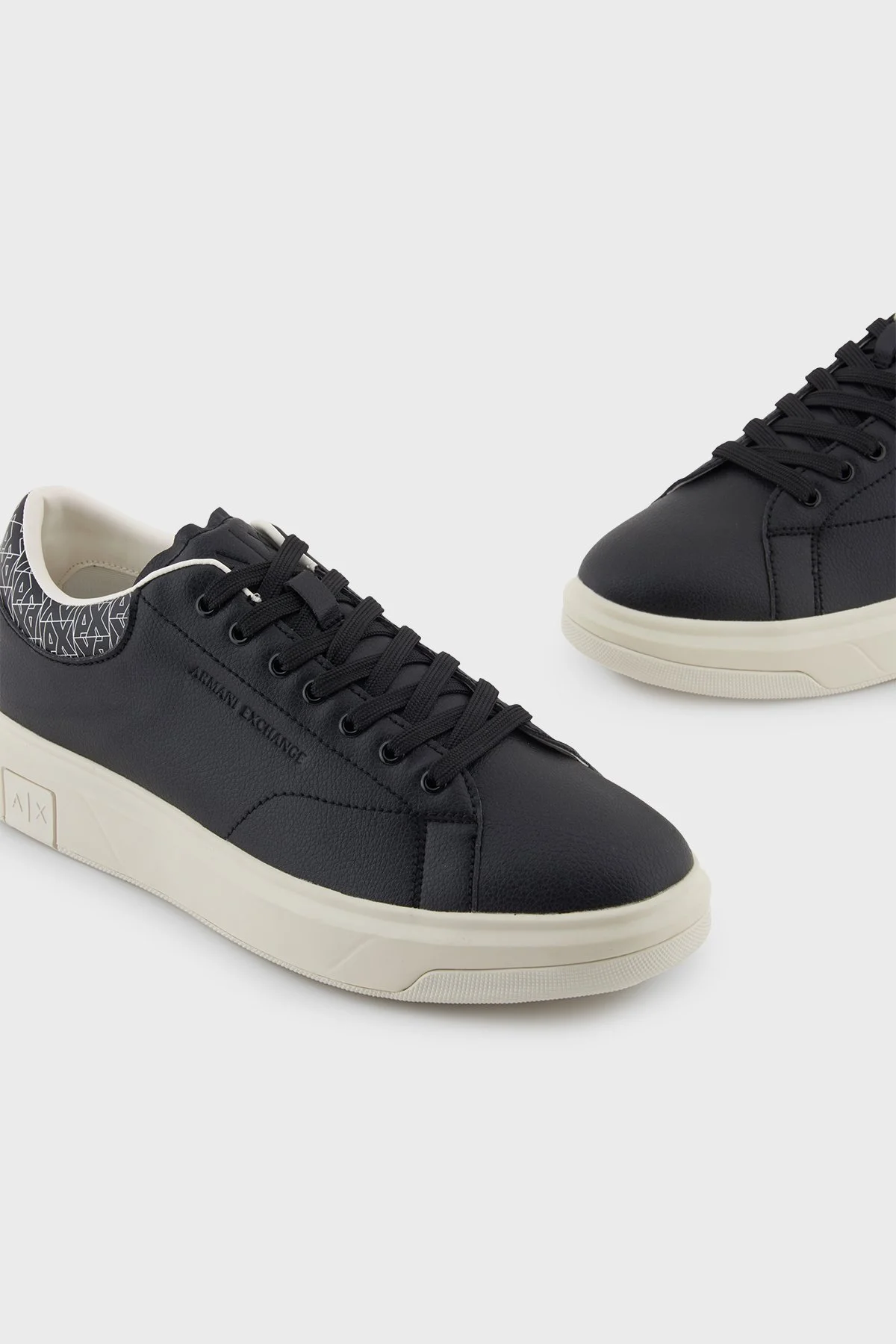 Armani Exchange Logolu Sneaker Erkek Ayakkabı XM001964 AF19403 MC024 SİYAH-BEYAZ - 4