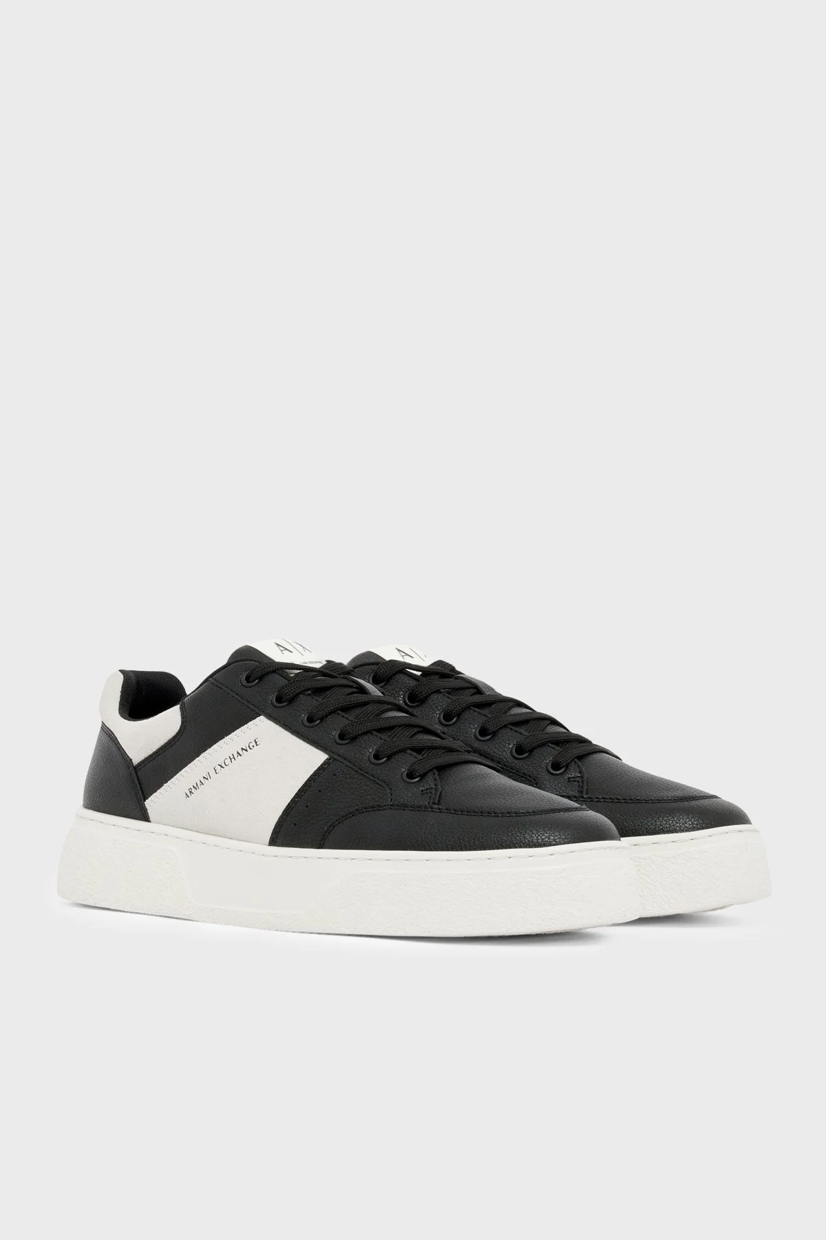 Armani Exchange Logolu Sneaker Erkek Ayakkabı XM002627 AF17540 MC482 Siyah-beyaz - 3