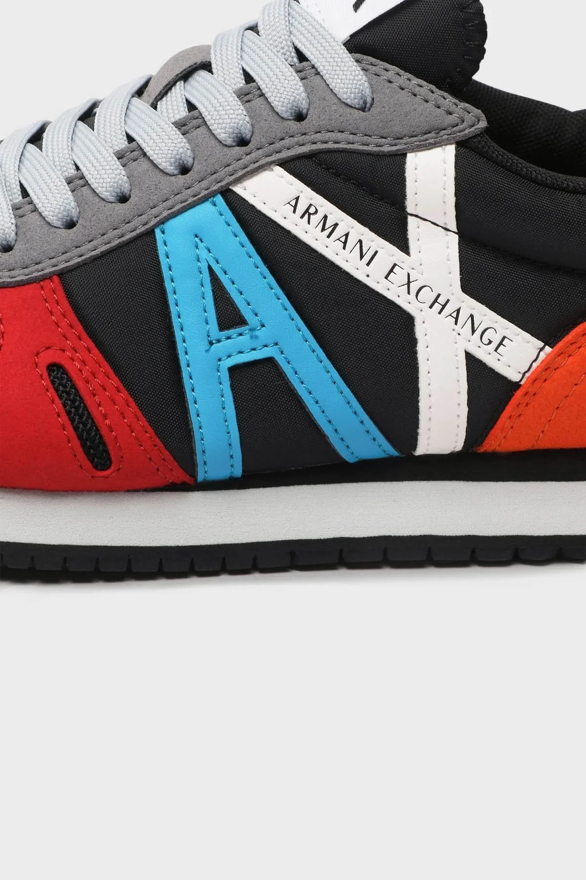 Armani Exchange Logolu Sneaker Erkek Ayakkabı XUX017 XCC68 M210 SİYAH-BEYAZ - 3