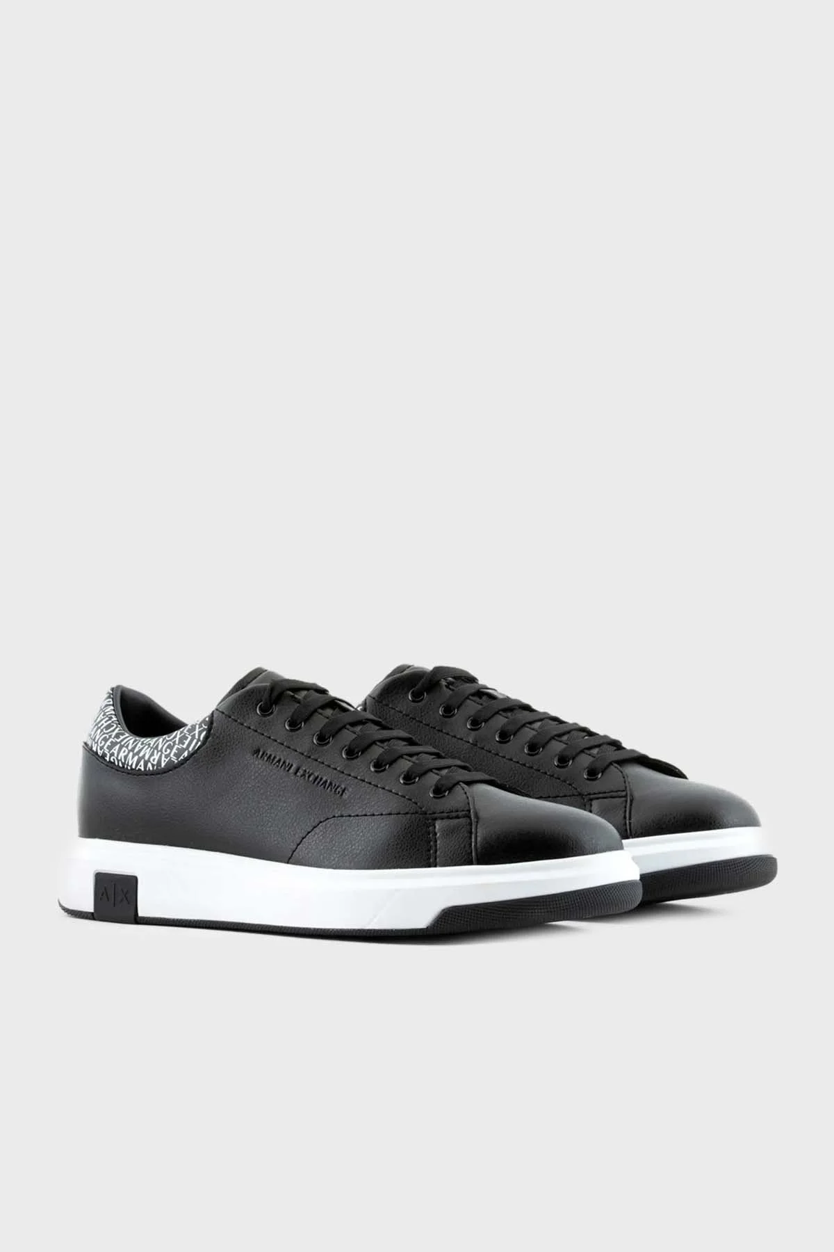 Armani Exchange Logolu Sneaker Erkek Ayakkabı XUX123 XV761 00002 SİYAH - 2