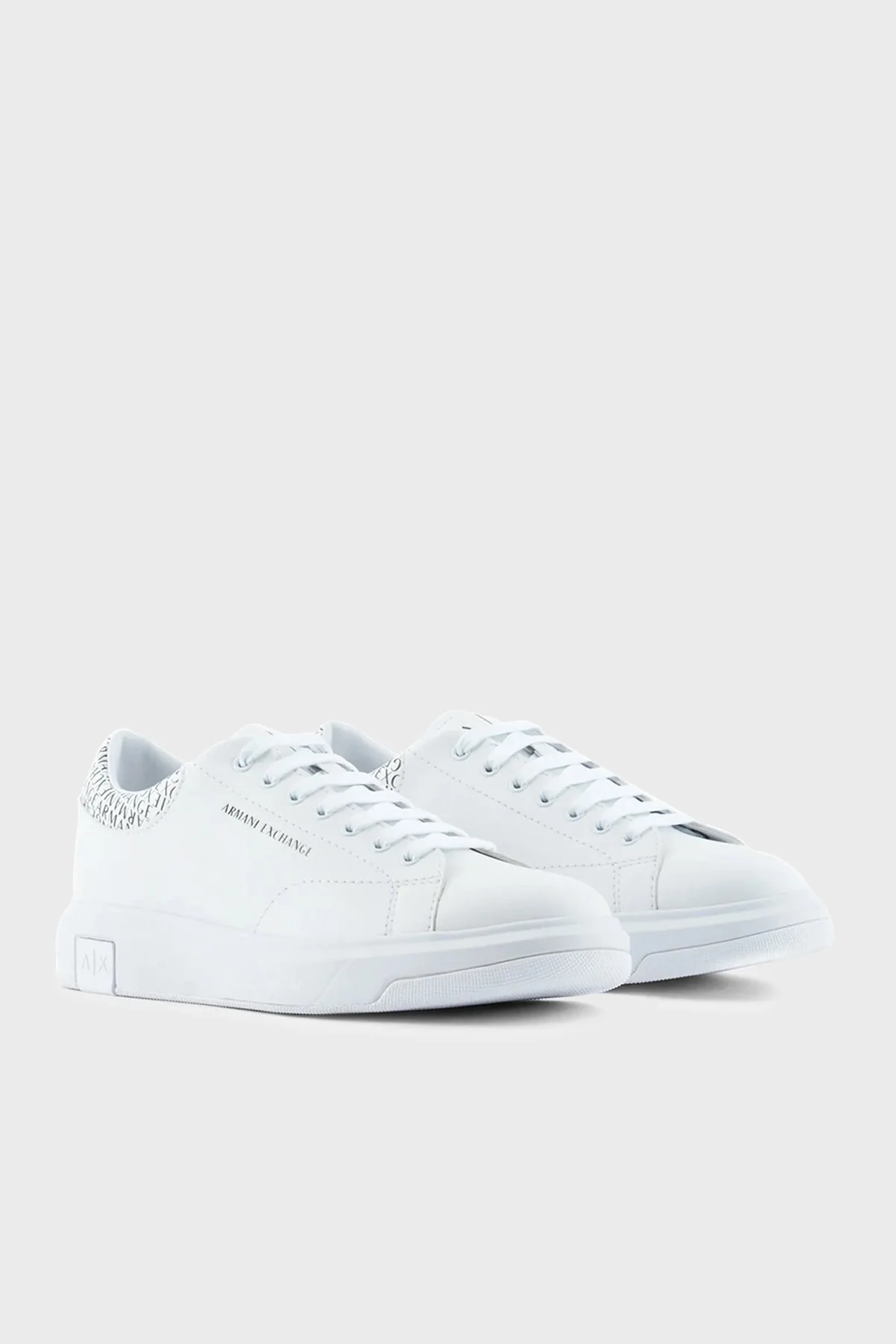Armani Exchange Logolu Sneaker Erkek Ayakkabı XUX123 XV761 01015 BEYAZ - 2