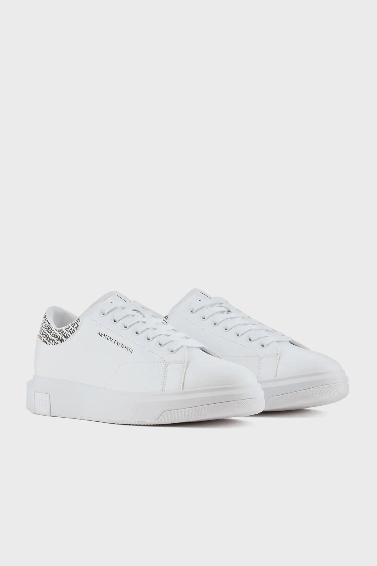 Armani Exchange Logolu Sneaker Erkek Ayakkabı XUX123 XV761 K488 BEYAZ-SİYAH - 8