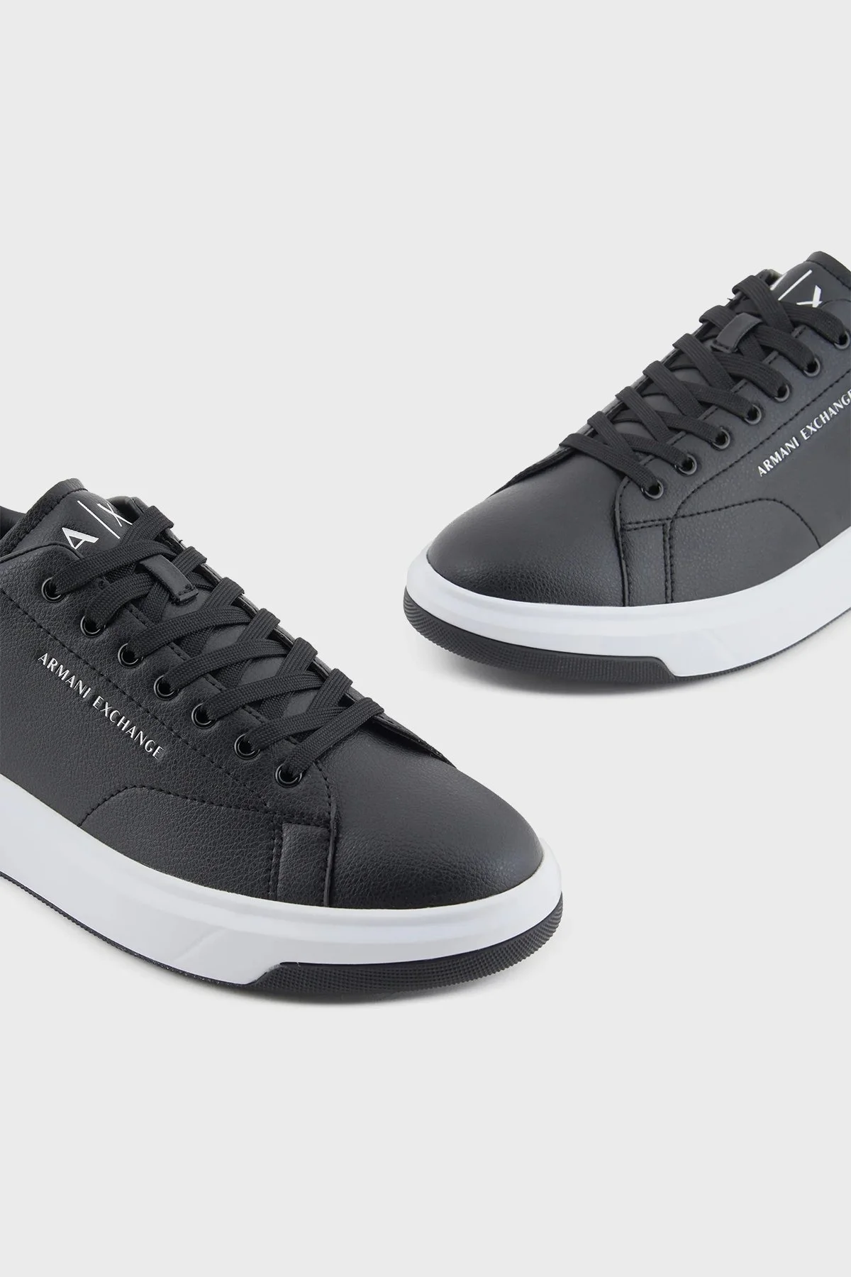 Armani Exchange Logolu Sneaker Erkek Ayakkabı XUX123 XV761 S277 SİYAH-BEYAZ - 11