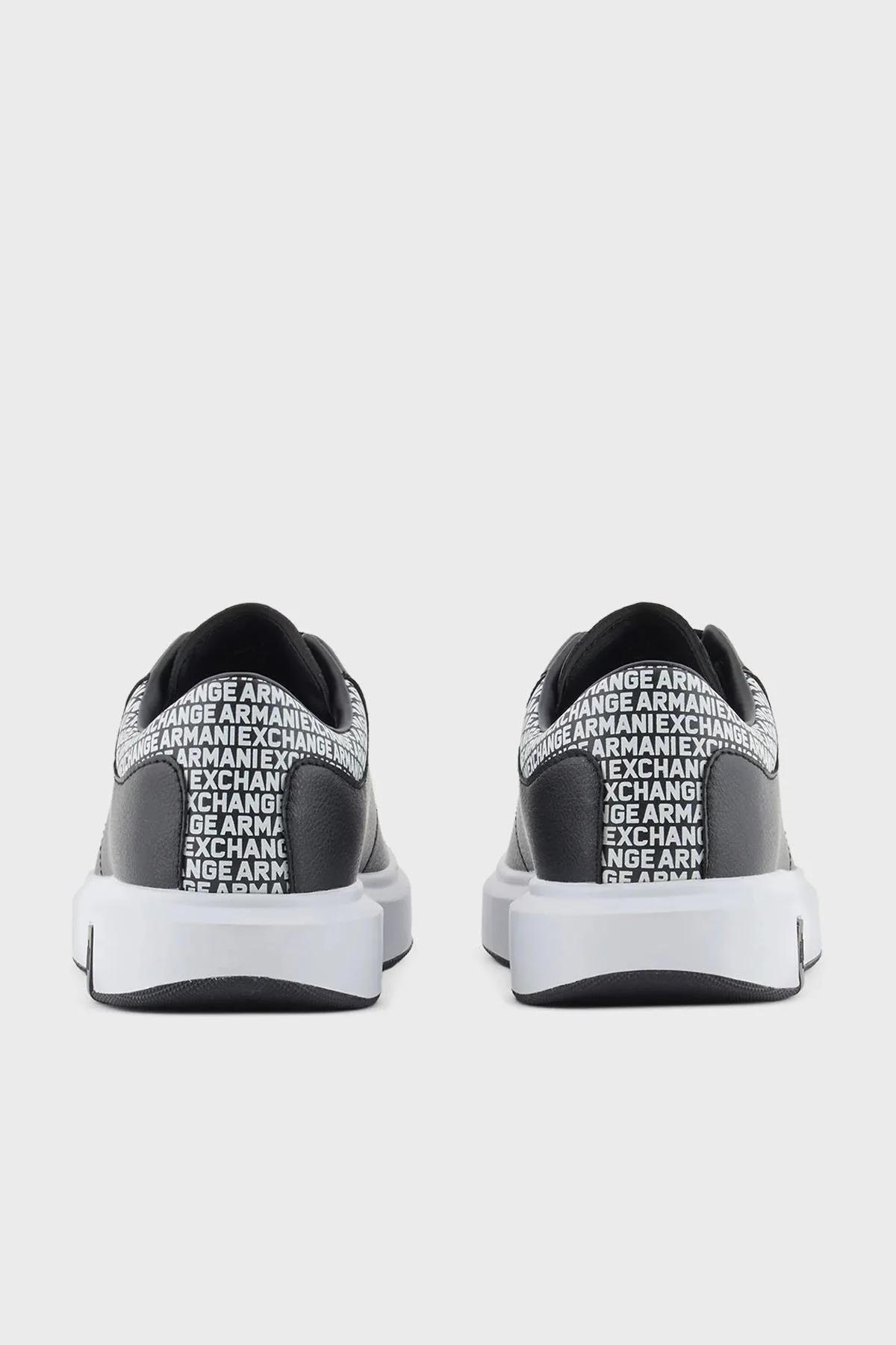 Armani Exchange Logolu Sneaker Erkek Ayakkabı XUX123 XV761 S277 SİYAH-BEYAZ - 16