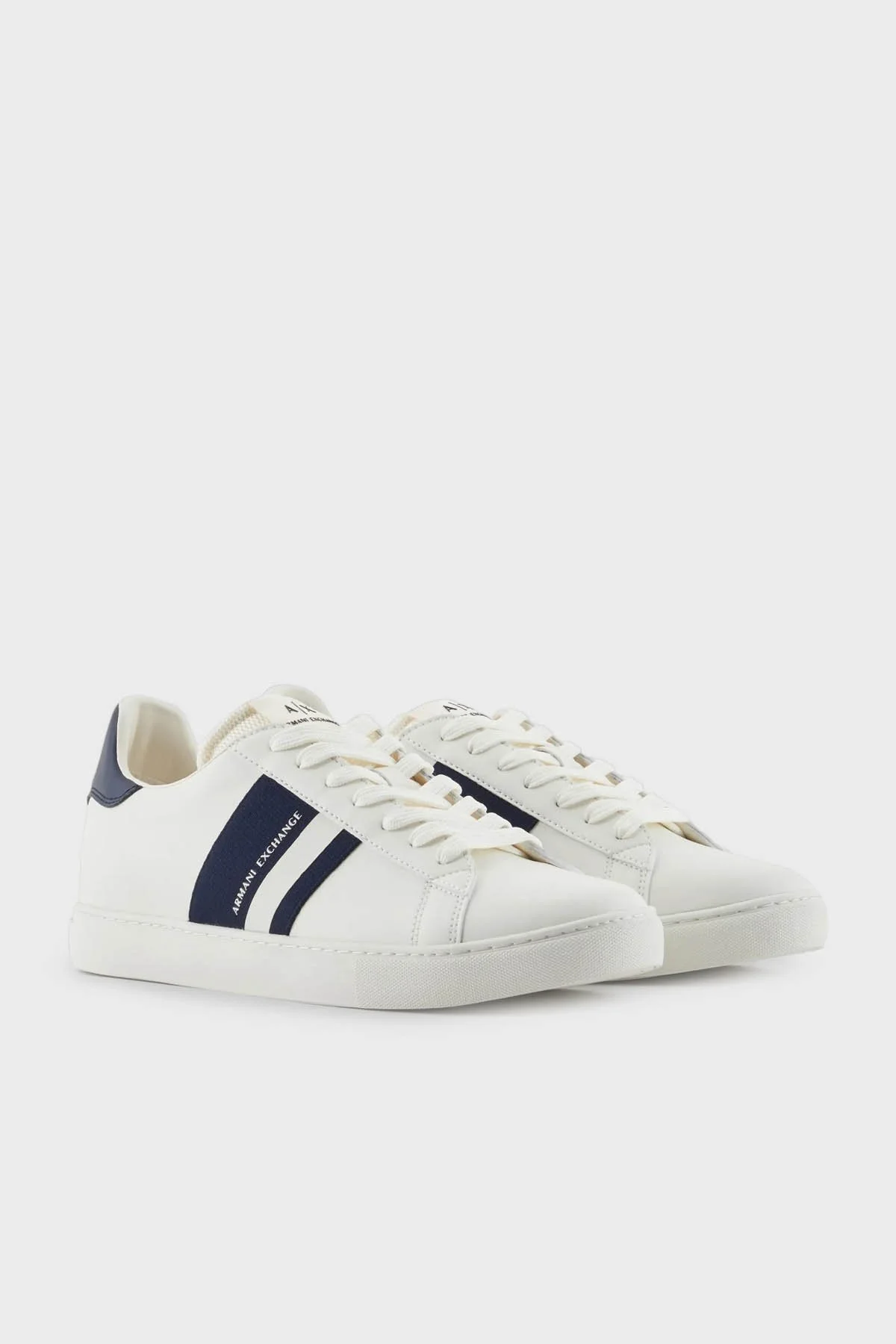 Armani Exchange Logolu Sneaker Erkek Ayakkabı XUX173 XV666 N481 BEYAZ-LACİVERT - 2