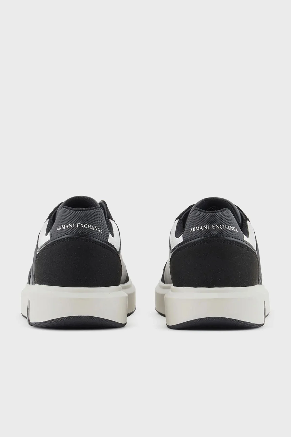 Armani Exchange Logolu Sneaker Erkek Ayakkabı XUX220 XV858 K599 SİYAH-BEYAZ - 4