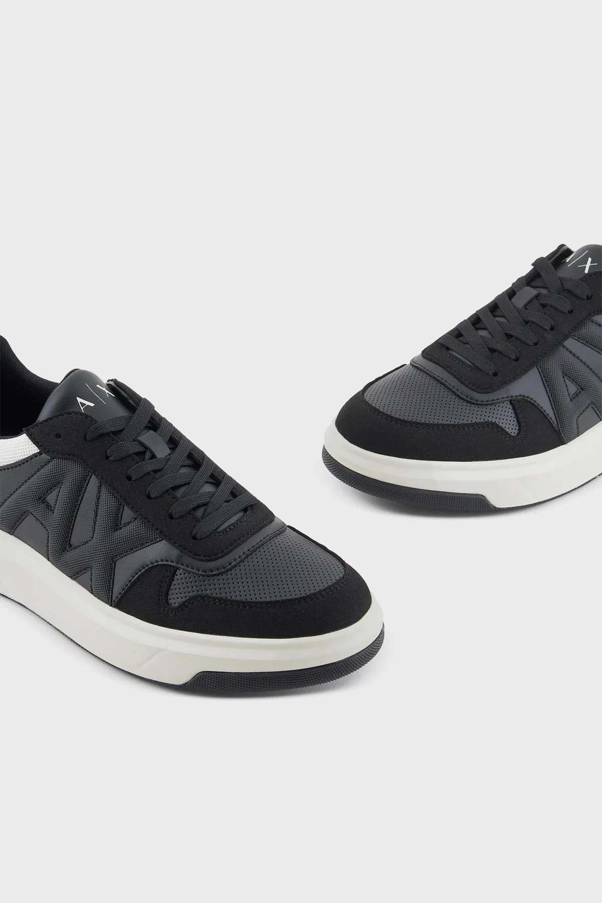 Armani Exchange Logolu Sneaker Erkek Ayakkabı XUX220 XV858 K599 SİYAH-BEYAZ - 5