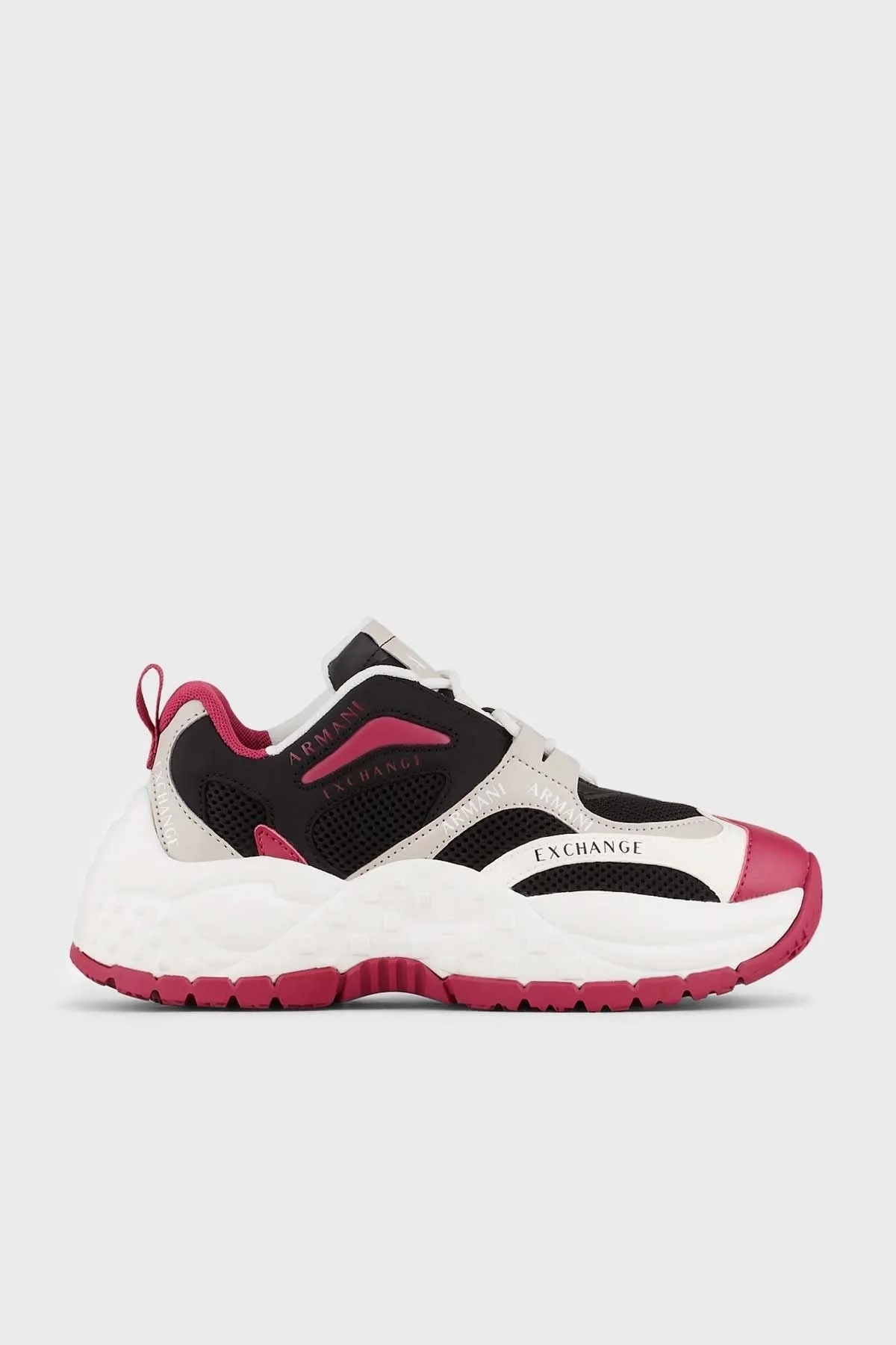 Armani Exchange Logolu Spor Bayan Ayakkabı XDX120 XV708 S620 SİYAH-PEMBE - 1