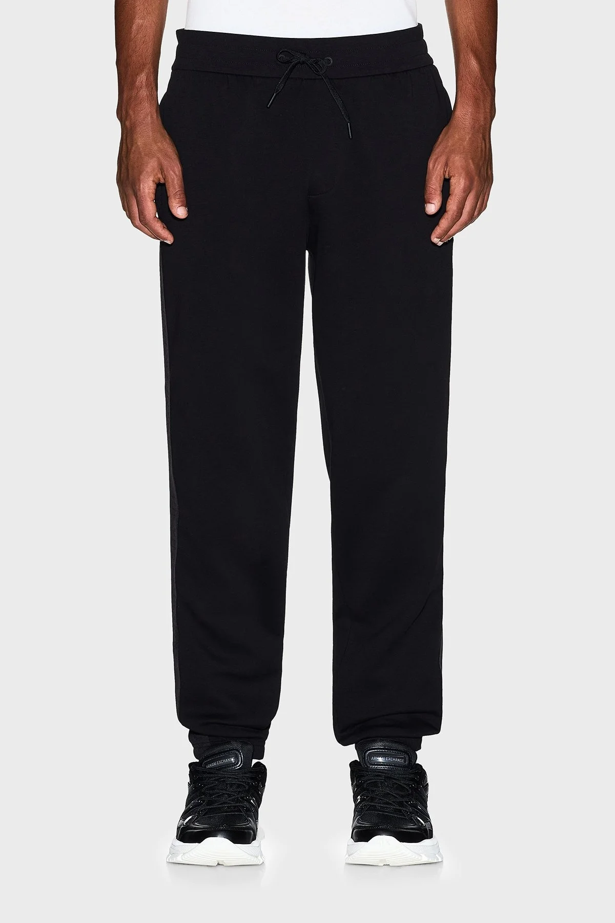 Armani Exchange Logolu Streç Pamuklu Regular Fit Normal Bel Jogger Erkek Pantolon XM001301 AF10818 UC001 SİYAH - 1