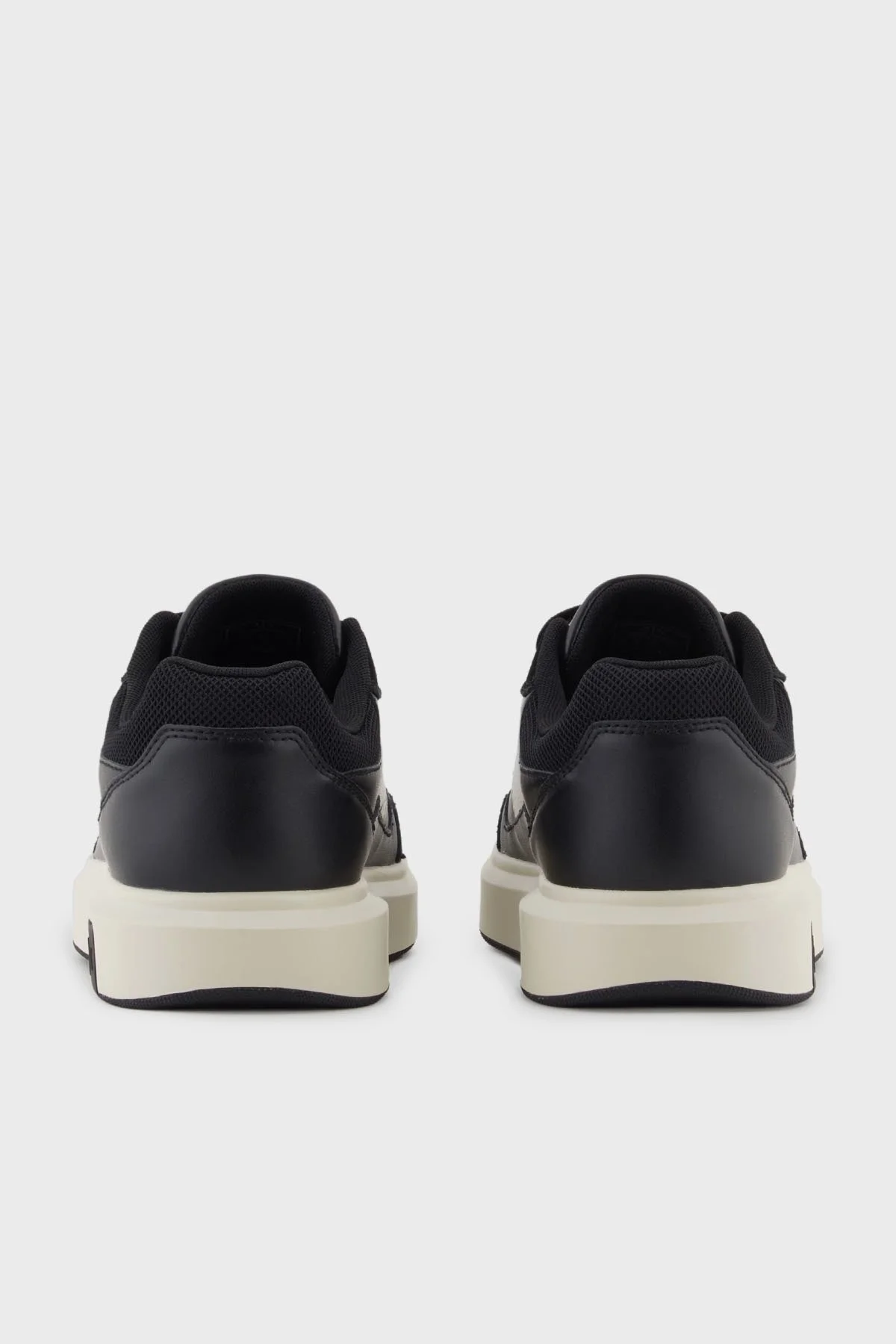 Armani Exchange Logolu Süet ve File Detaylı Sneaker Erkek Ayakkabı XM001720 AF17529 MC024 SİYAH-BEYAZ - 5