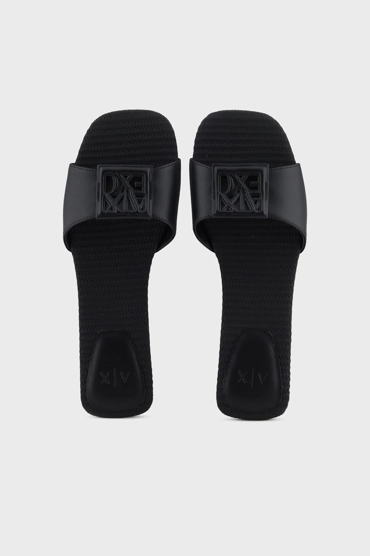 Armani Exchange Logolu Tek Bantlı Bayan Terlik XDP055 XV921 00002 SİYAH - 9
