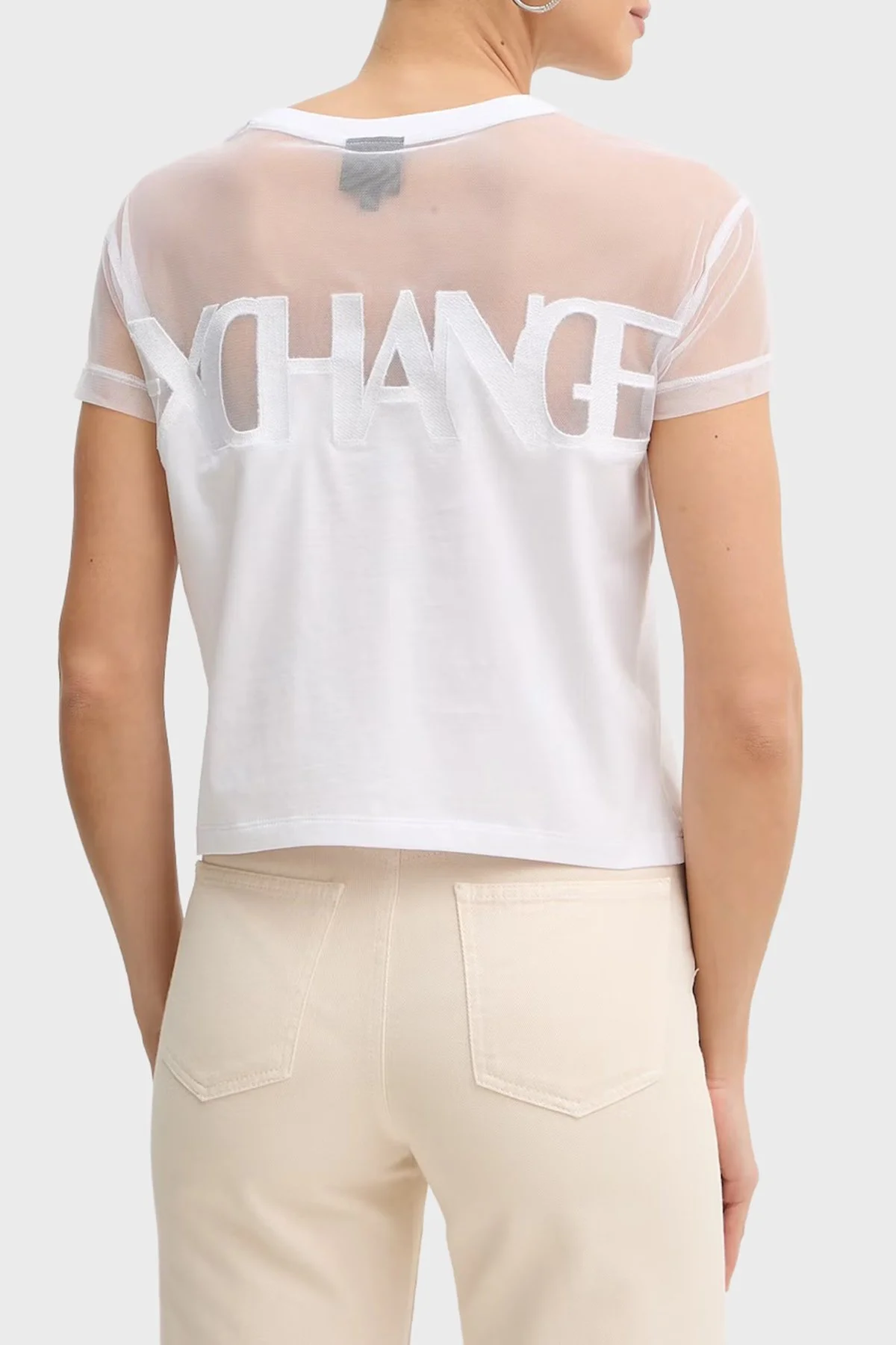 Armani Exchange Logolu Transparan Omuz Detaylı Pamuklu Kadın T Shirt XW002332 AF10356 U0002 Beyaz - 3