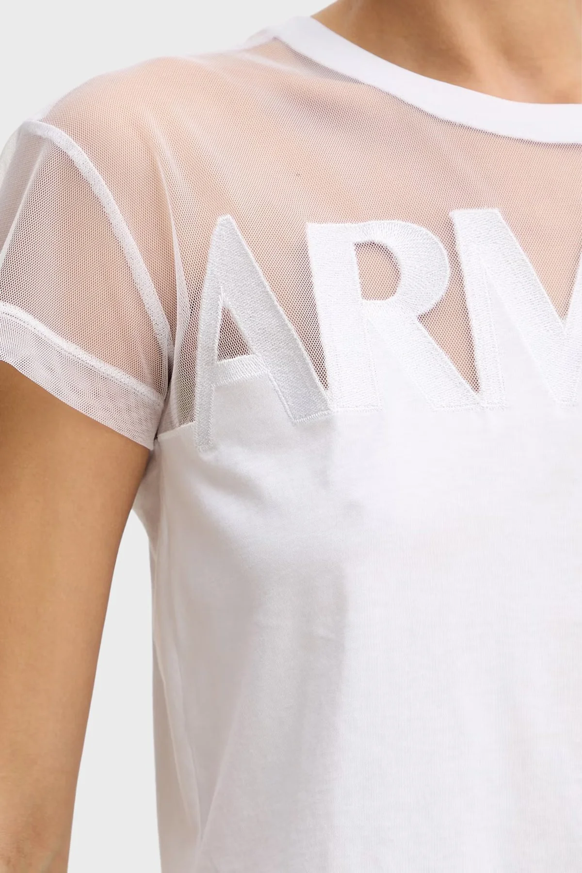 Armani Exchange Logolu Transparan Omuz Detaylı Pamuklu Kadın T Shirt XW002332 AF10356 U0002 Beyaz - 5