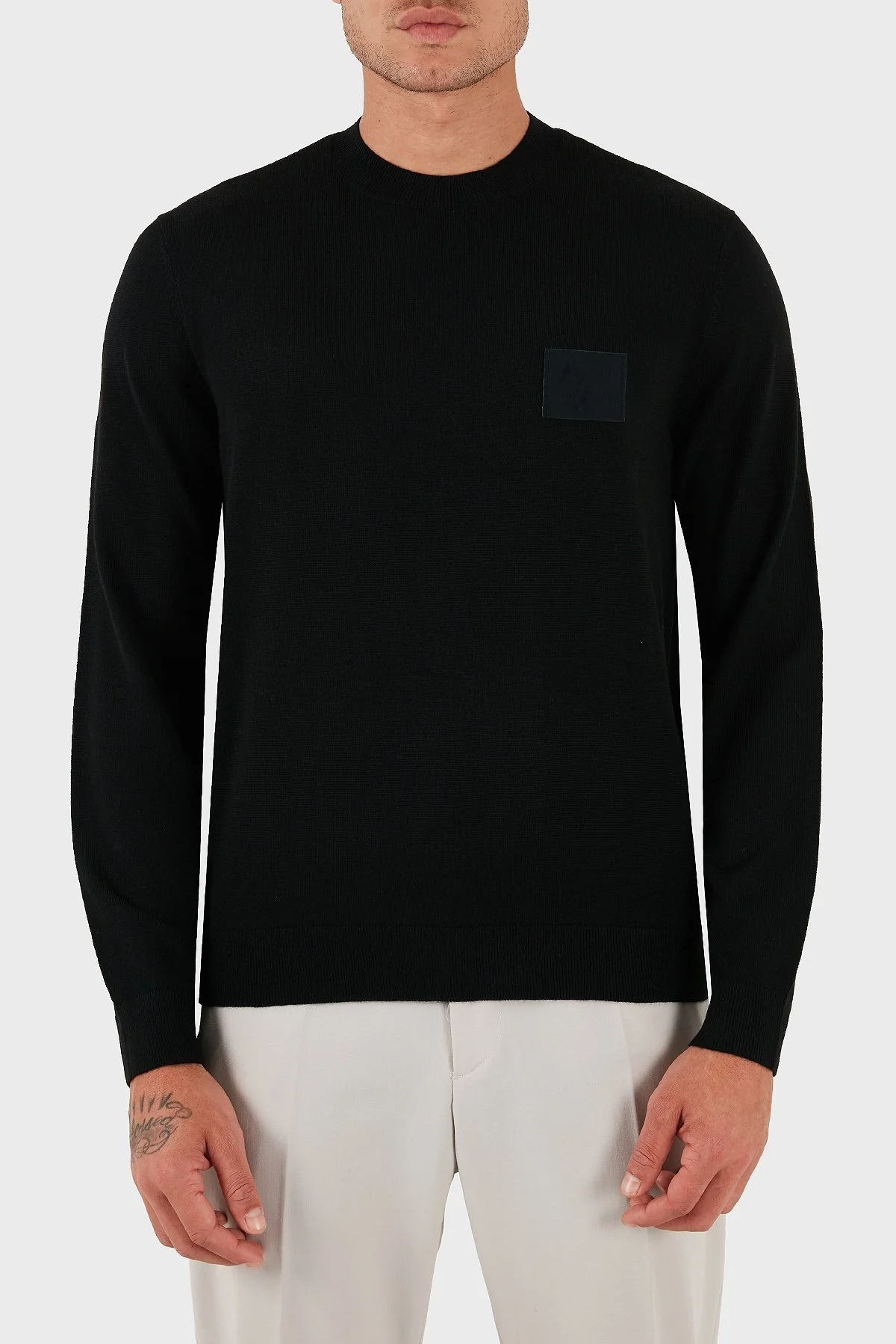 Armani Exchange Logolu Yün Karışımlı Regular Fit Yuvarlak Yaka Erkek Kazak XM001329 AF11982 UC001 SİYAH - 9