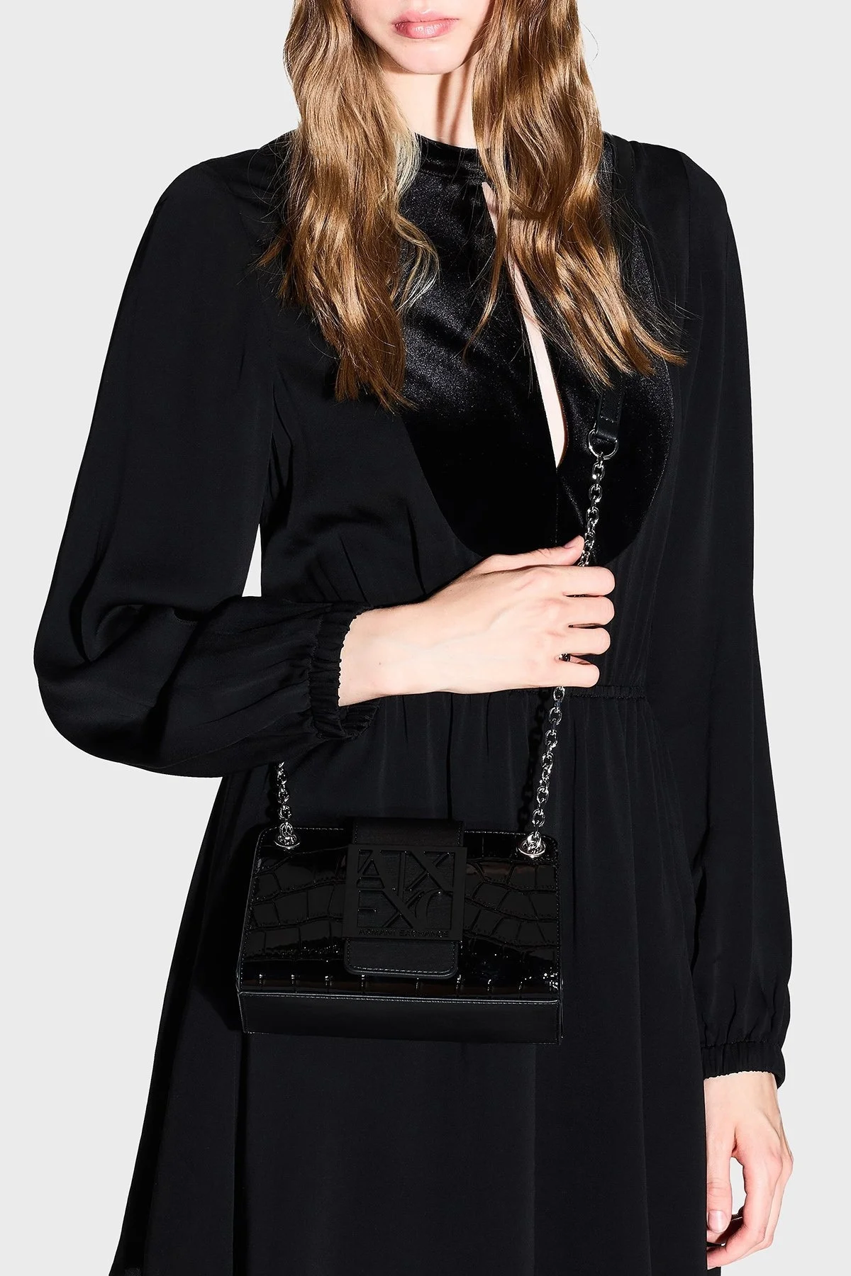 Armani Exchange Logolu Zincir Askılı Bayan Çanta XW000281 AF17144 UC001 SİYAH - 8