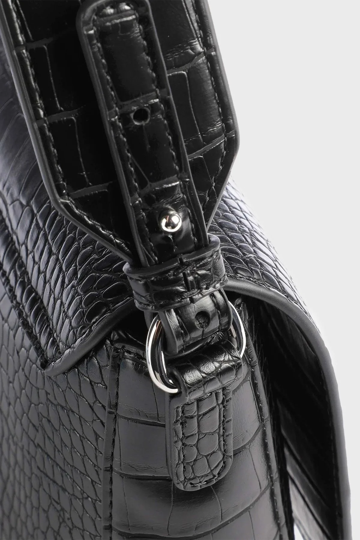 Armani Exchange Marka Baskılı Çıkarılabilir Omuz Askılı Bayan Çanta 942912 3F784 00020 SİYAH - 4