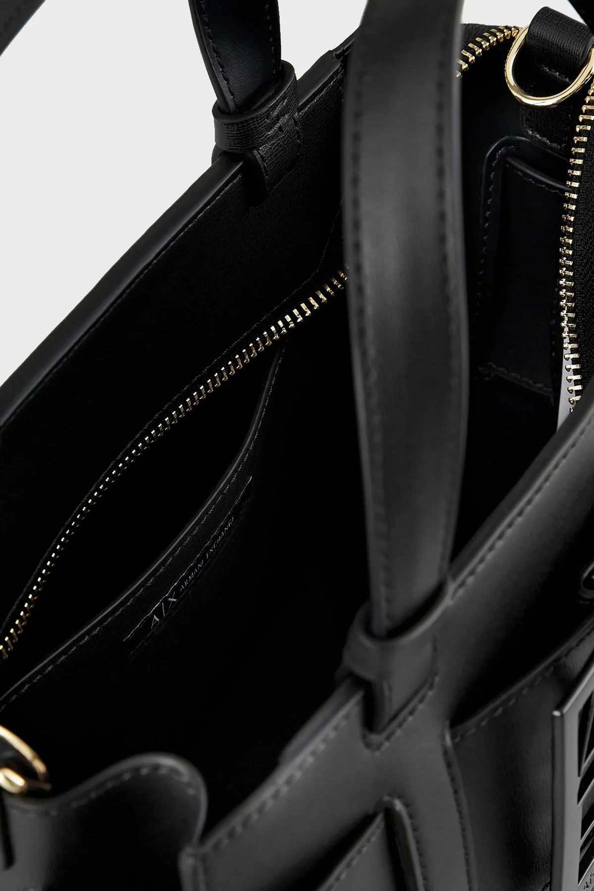 Armani Exchange Marka Logolu Çıkarılabilir Omuz Askılı Kadın Çanta 942690 0A874 00020 SİYAH - 4