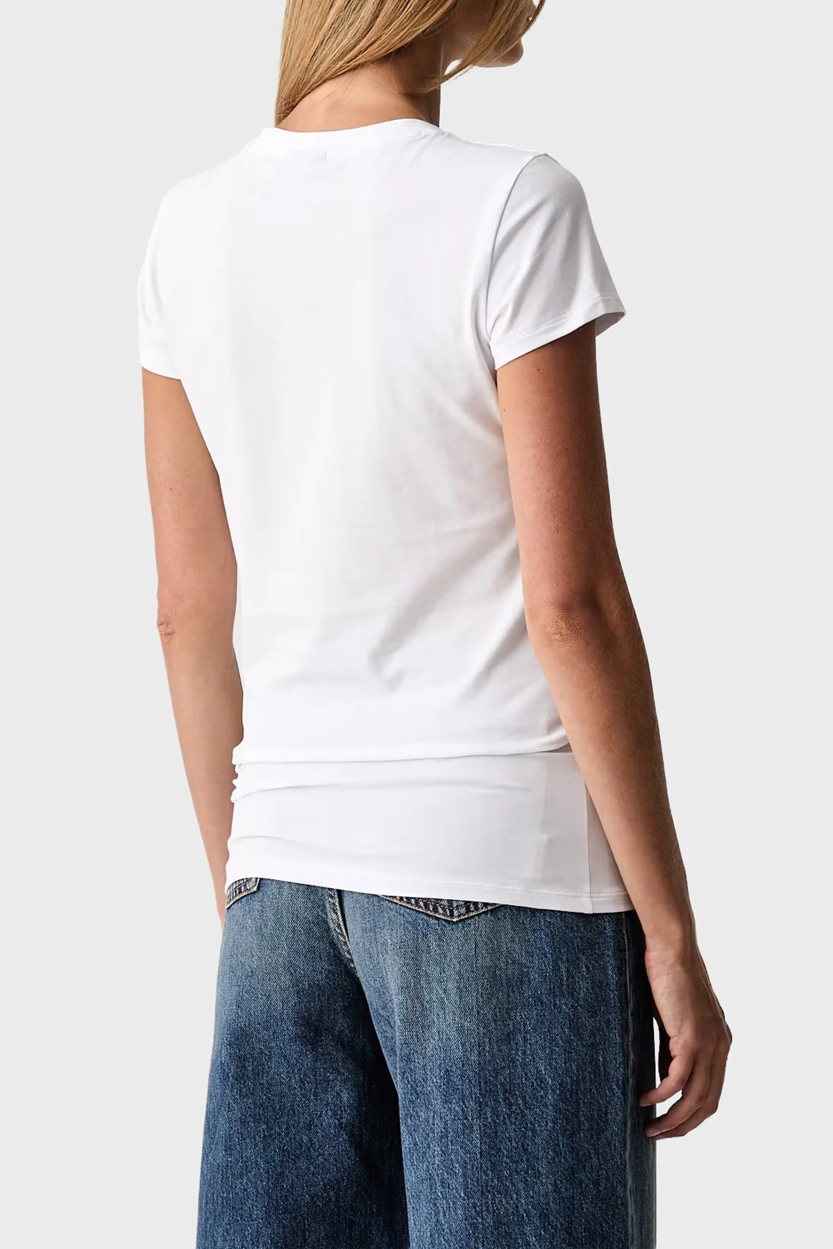 Armani Exchange Pamuk Karışımlı Logolu Bisiklet Yaka Kadın T Shirt XW002811 AF16294 U0002 Beyaz - 3