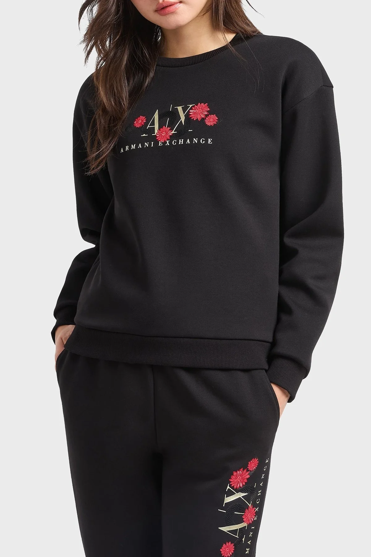 Armani Exchange Pamuk Karışımlı Relaxed Fit Nakış İşlemeli Bayan Sweat XW000313 AF12261 UC001 SİYAH - 1