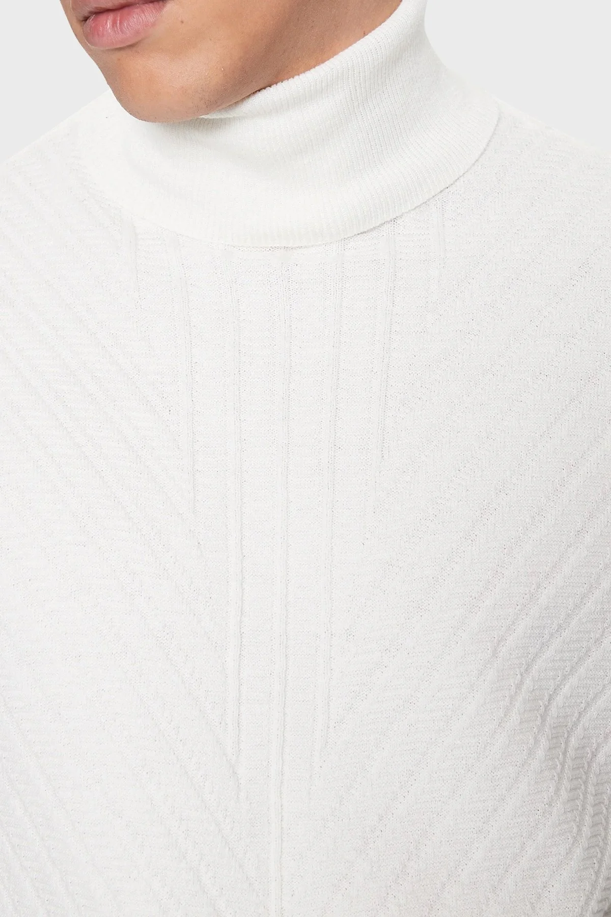 Armani Exchange Pamuk ve Yün Karışımlı Regular Fit Balıkçı Yaka Erkek Kazak 6RZM2J ZM3FZ 1116 BEYAZ - 4