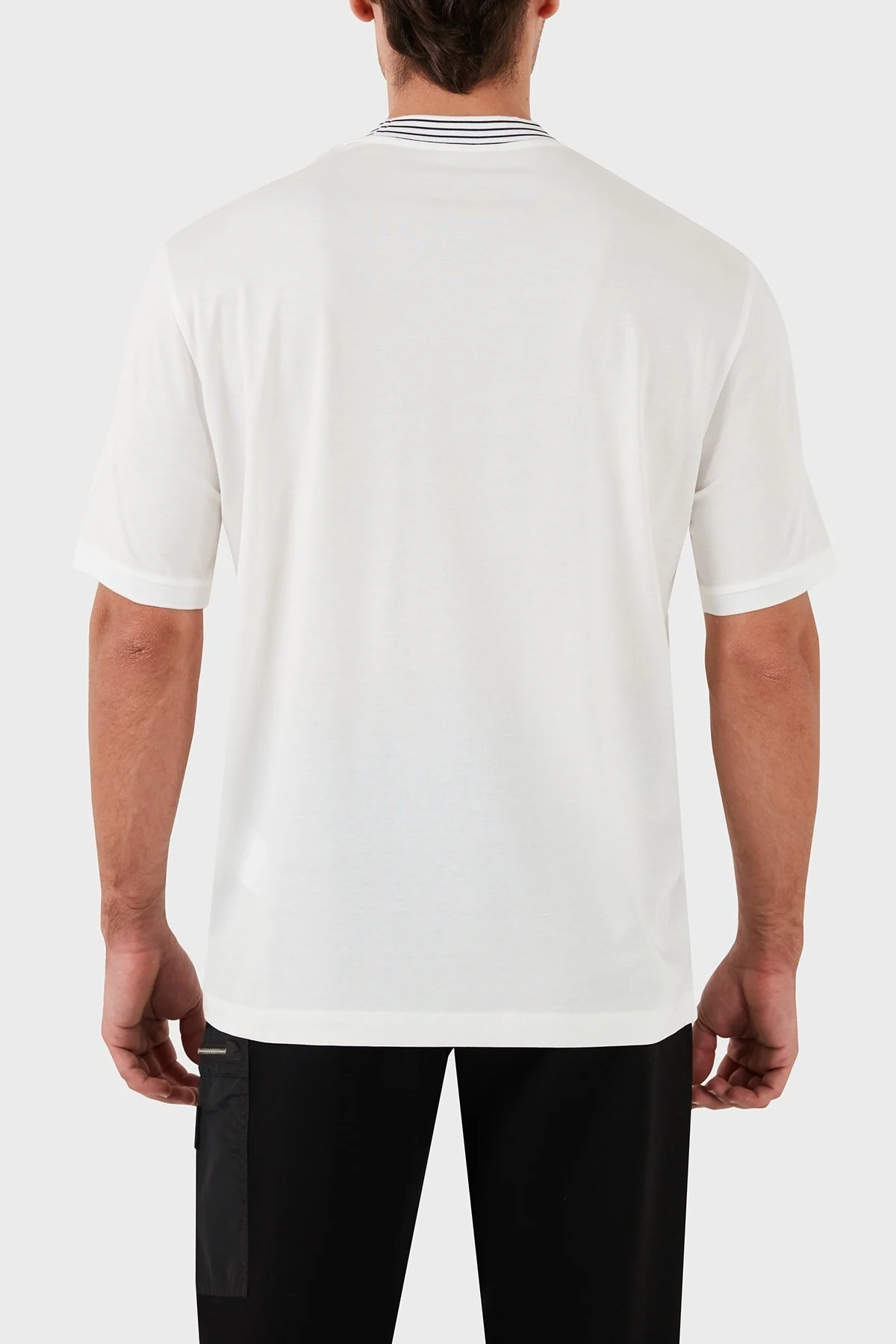 Armani Exchange Pamuklu Bisiklet Yaka Erkek T Shirt 6DZTJC ZJ9AZ 1116 BEYAZ - 9