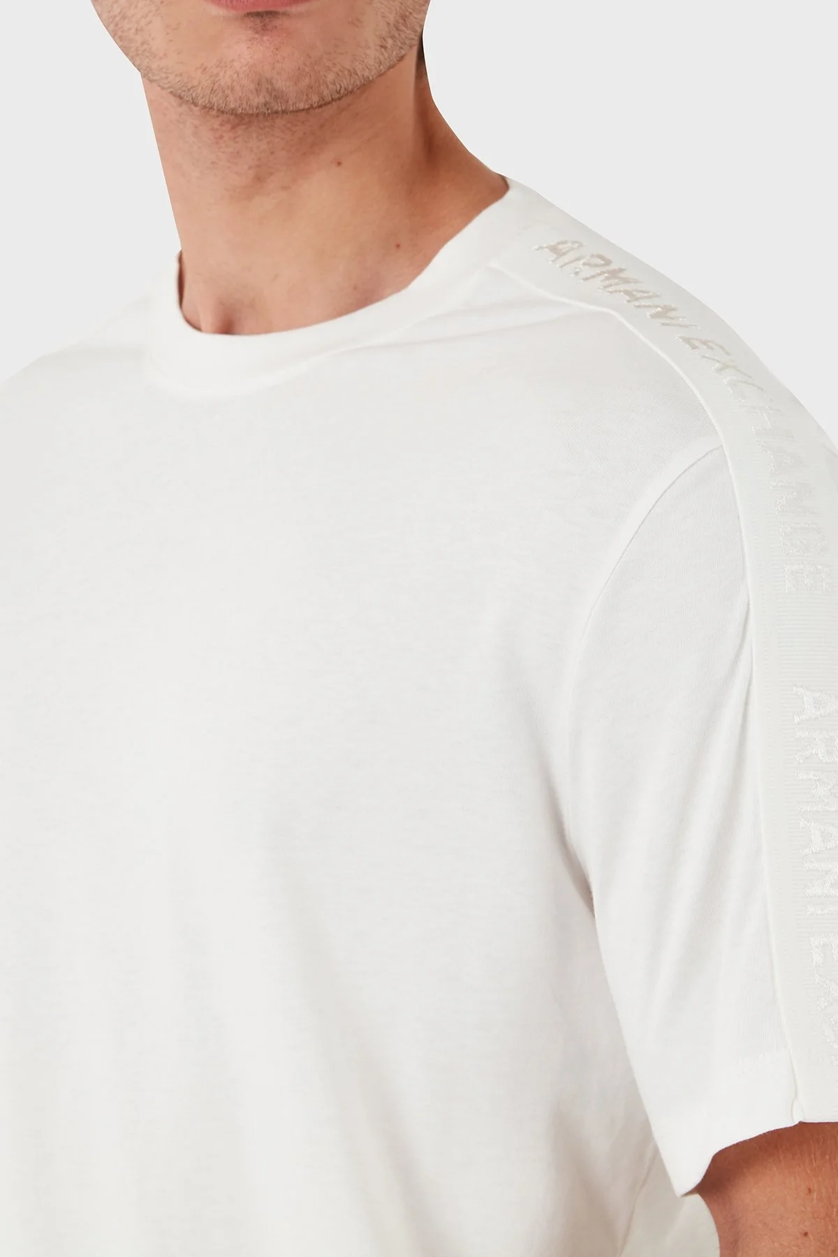 Armani Exchange Pamuklu Bisiklet Yaka Erkek T Shirt 6DZTLA ZJ9JZ 1116 BEYAZ - 10