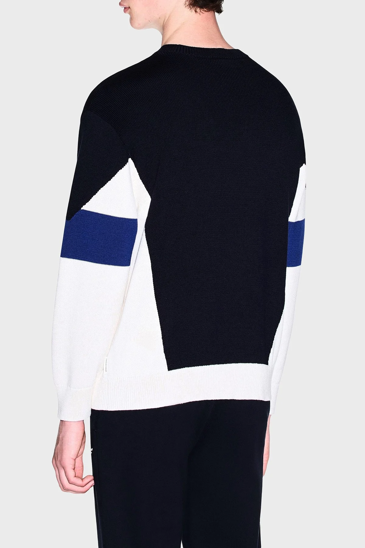 Armani Exchange Pamuklu Bisiklet Yaka Renk Bloklu Erkek Kazak XM003561 AF18754 M0413 Beyaz-lacivert - 3