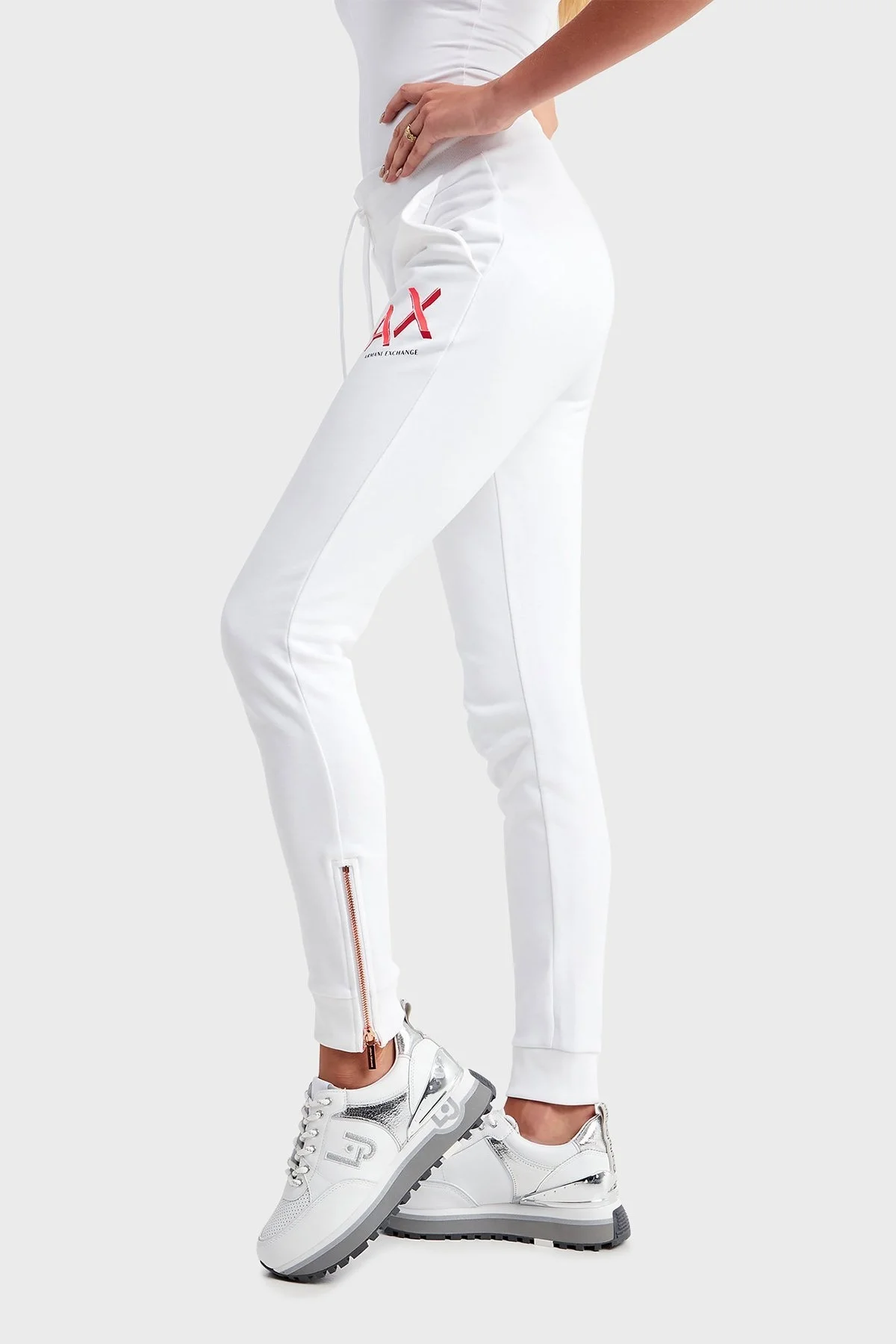 Armani Exchange Pamuklu Cepli Jogger Spor Bayan Pantolon 3LYP96 YJ4XZ 1100 BEYAZ - 3
