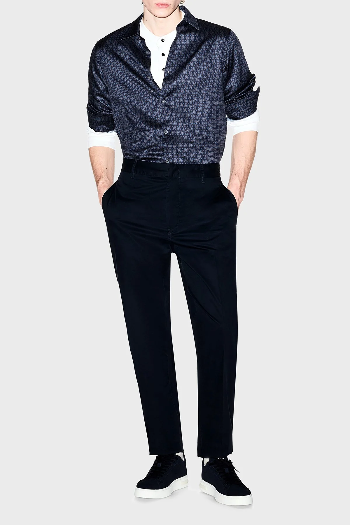 Armani Exchange Pamuklu Harf Logolu Regular Fit Erkek Gömlek XM001942 AF19194 FB436 LACİVERT - 2