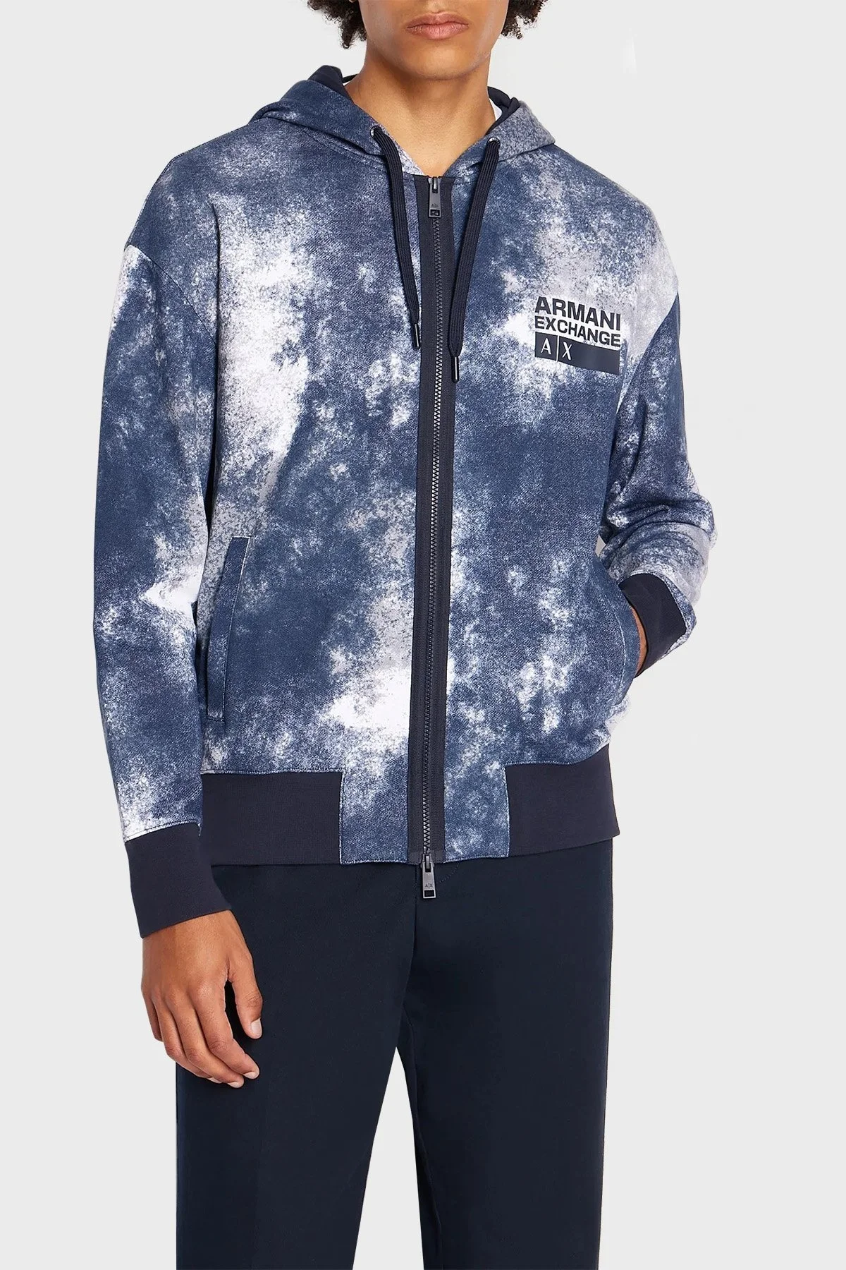 Armani Exchange Pamuklu Kapüşonlu Fermuarlı Regular Fit Tasarım Erkek Sweat 6RZMJL ZJDGZ 21CE BEYAZ-MAVİ - 1