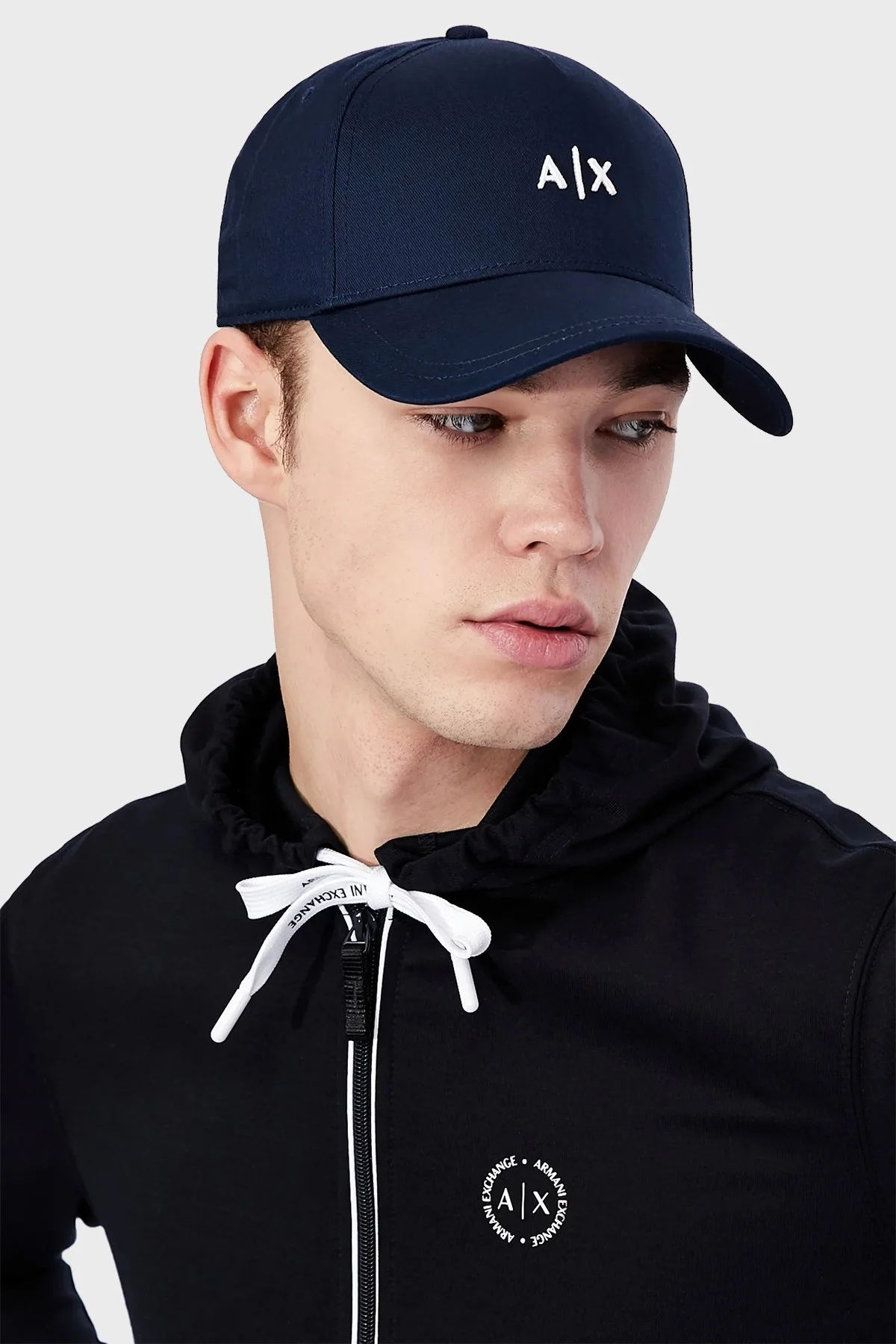 Armani Exchange Pamuklu Logo Detaylı Erkek Şapka 954112 CC571 37735 LACİVERT - 2