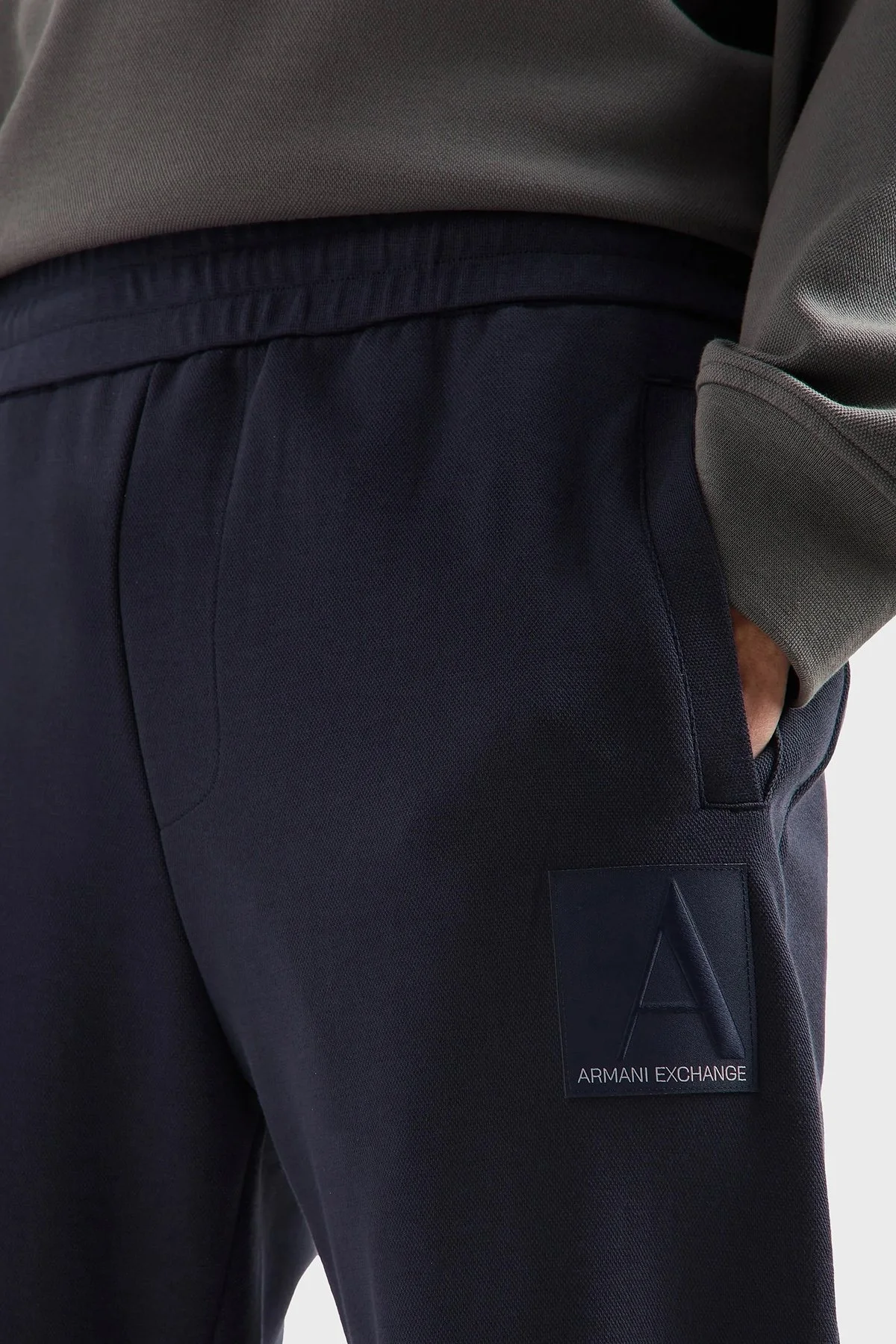 Armani Exchange Pamuklu Logolu Regular Fit Normal Bel Jogger Erkek Pantolon 6DZPJA ZJNKZ 1510 LACİVERT - 8