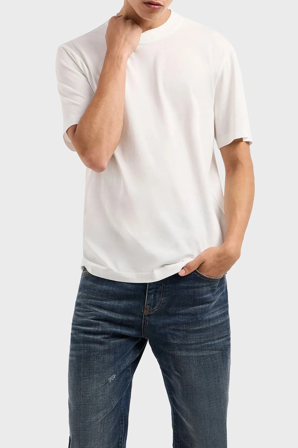 Armani Exchange Pamuklu Regular Fit Bisiklet Yaka Erkek T Shirt 6DZTJR ZJ9AZ 1116 BEYAZ - 5