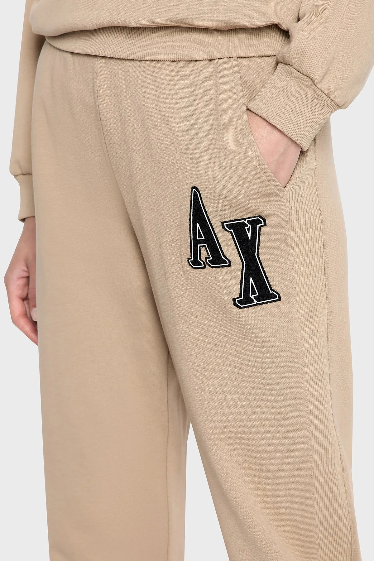 Armani Exchange Pamuklu Regular Fit Cepli Jogger Spor Kadın Pantolon 6RYP78 YJEBZ 0748 BEJ - 3