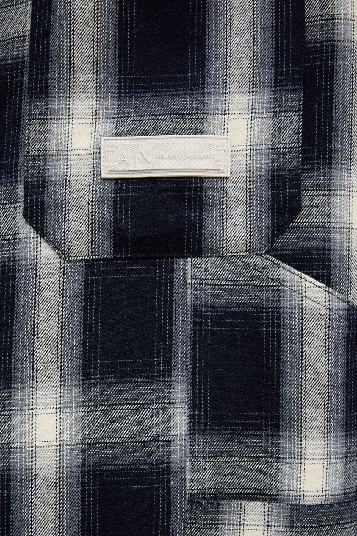 Armani Exchange Pamuklu Regular Fit Düğmeli Yaka Ekoseli Erkek Gömlek XM001149 AF16626 FB004 LACİVERT-BEJ - 5