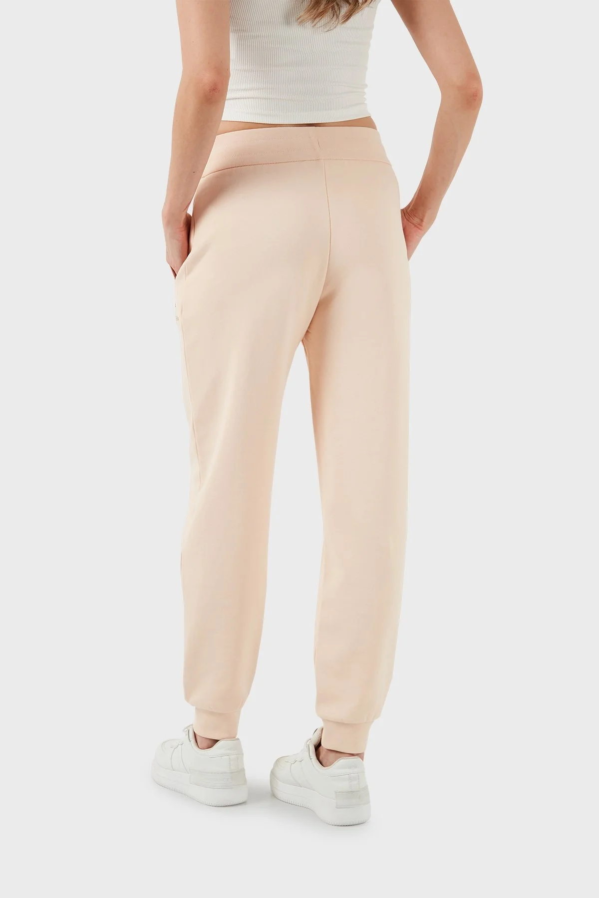 Armani Exchange Pamuklu Regular Fit Jogger Spor Bayan Pantolon 3DYPAG YJ68Z 14BD PUDRA - 14