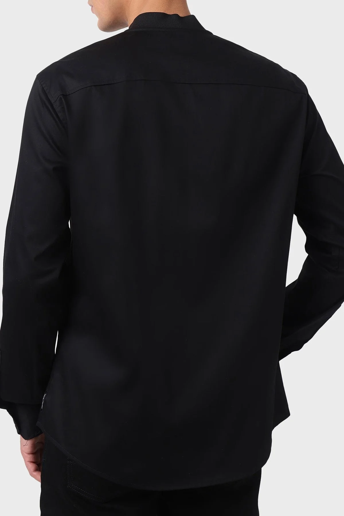 Armani Exchange Streç Pamuklu Regular Fit Kolej Yaka Erkek Gömlek XM000015 AF10192 UC001 SİYAH - 9