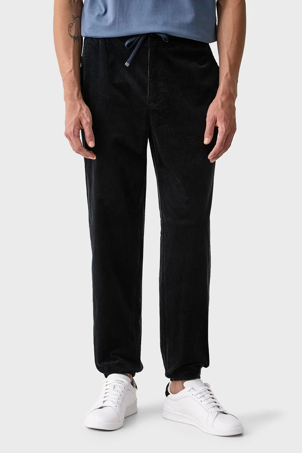 Armani Exchange Pamuklu Regular Fit Lastikli Paça Kadife Erkek Pantolon XM003304 AF27114 UB101 Lacivert - 1