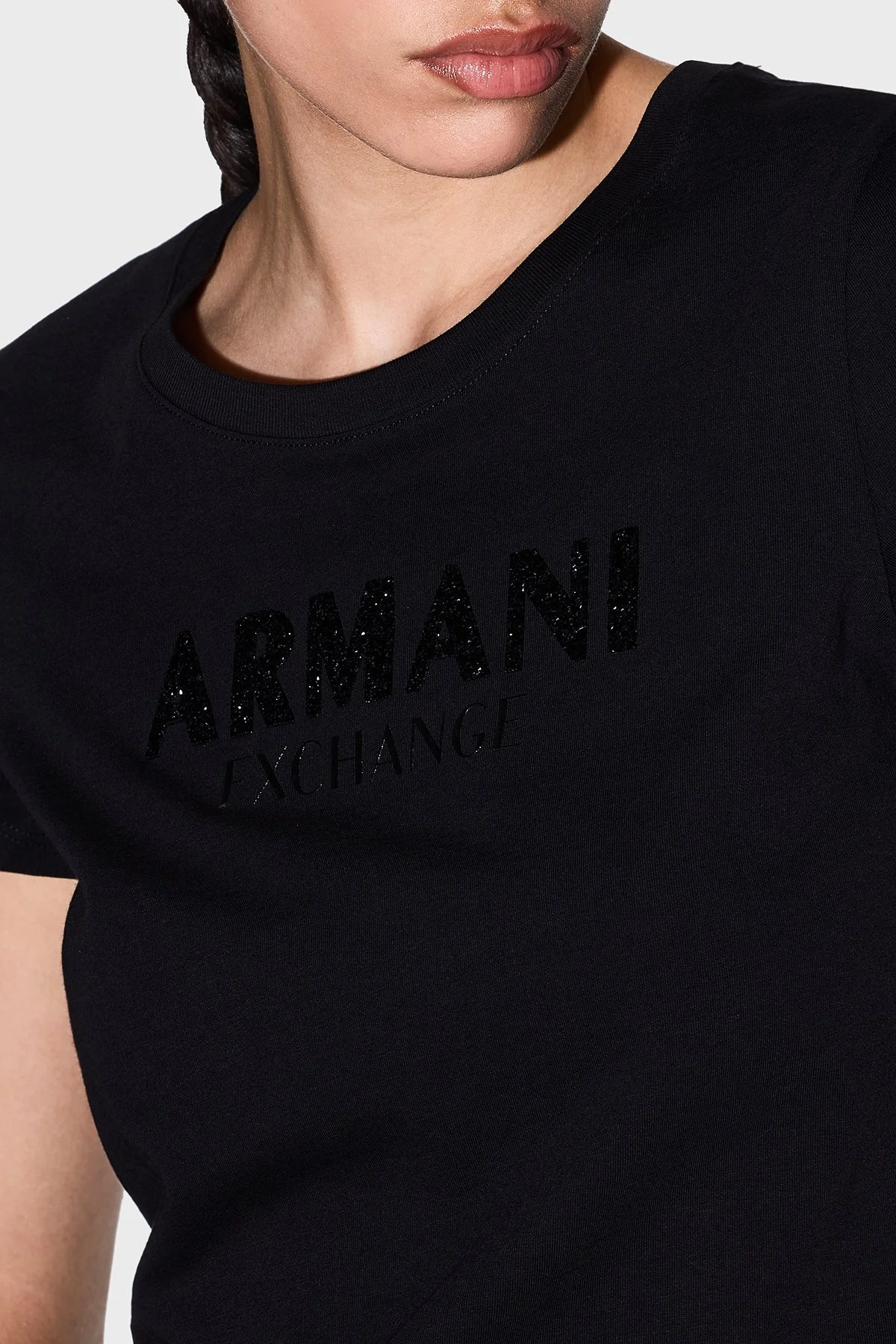 Armani Exchange Pamuklu Regular Fit Logolu Bisiklet Yaka Bayan T Shirt XW002106 AF10356 UC001 SİYAH - 4