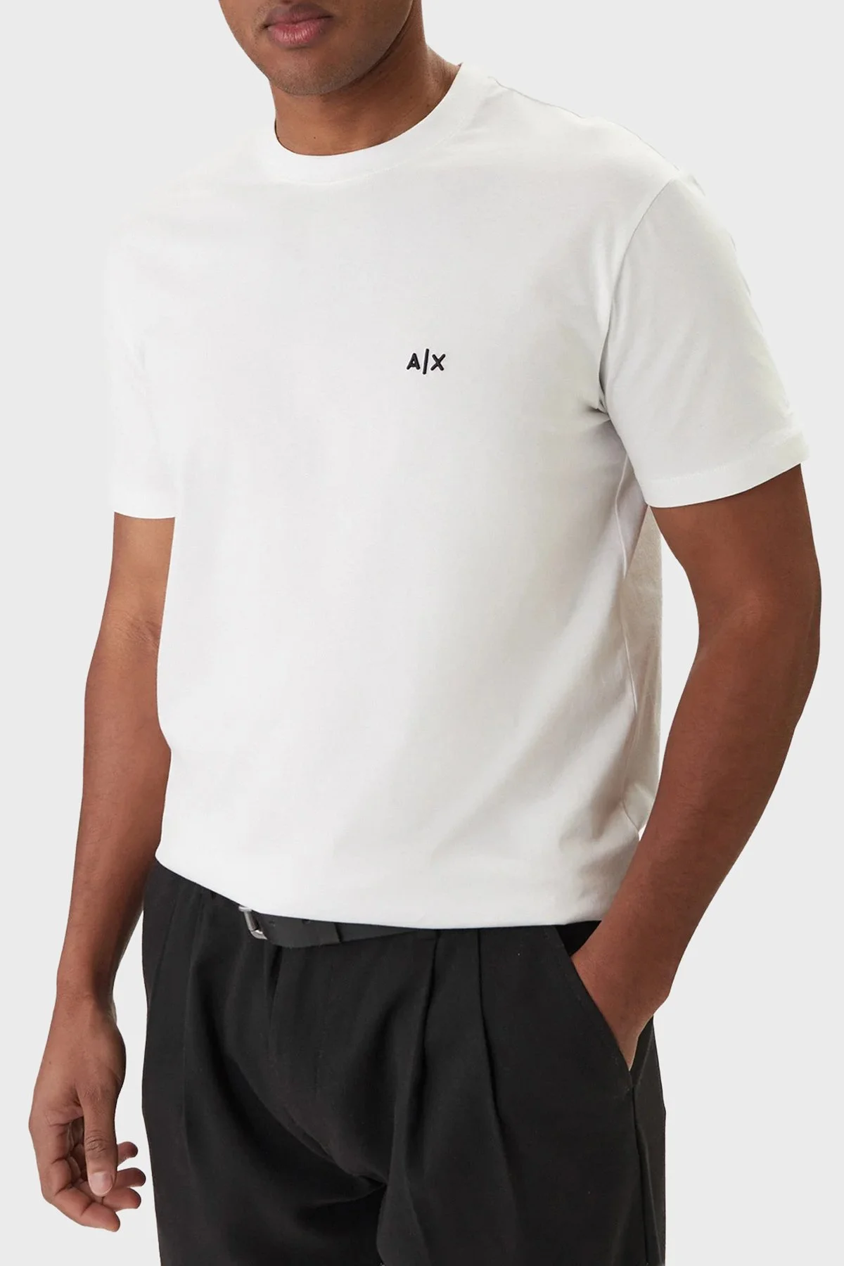 Armani Exchange Pamuklu Regular Fit Logolu Bisiklet Yaka Erkek T Shirt XM001568 AF10358 U0009 BEYAZ - 1