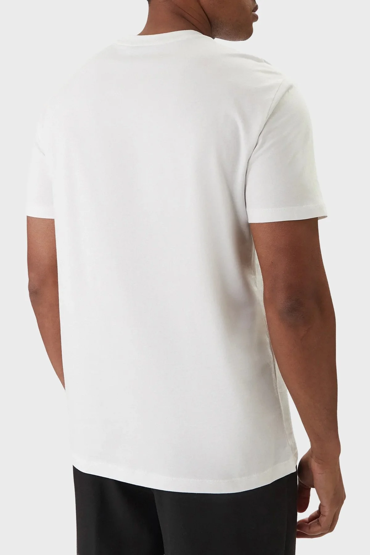 Armani Exchange Pamuklu Regular Fit Logolu Bisiklet Yaka Erkek T Shirt XM001568 AF10358 U0009 BEYAZ - 3