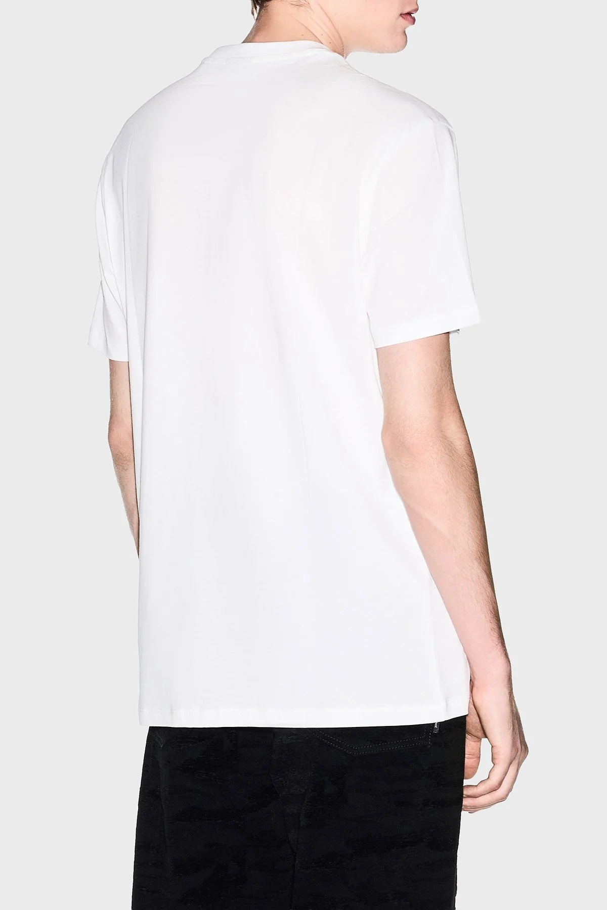 Armani Exchange Pamuklu Regular Fit Logolu Bisiklet Yaka Erkek T Shirt XM002456 AF10356 U0009 BEYAZ - 3