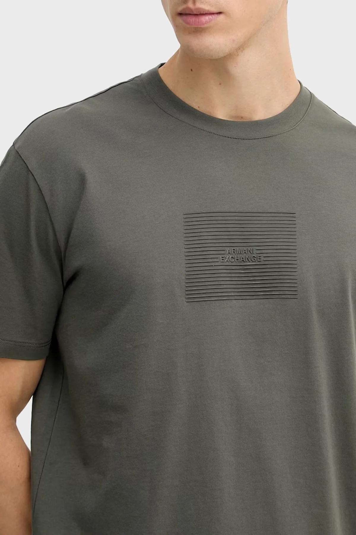 Armani Exchange Pamuklu Regular Fit Logolu Bisiklet Yaka Erkek T Shirt XM002456 AF10356 U8144 HAKİ - 4